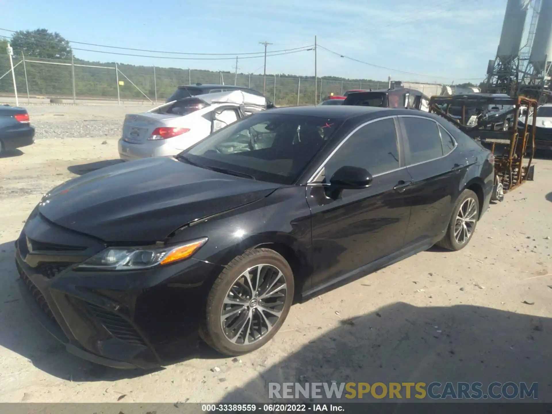 2 Photograph of a damaged car 4T1G11AK4LU910311 TOYOTA CAMRY 2020