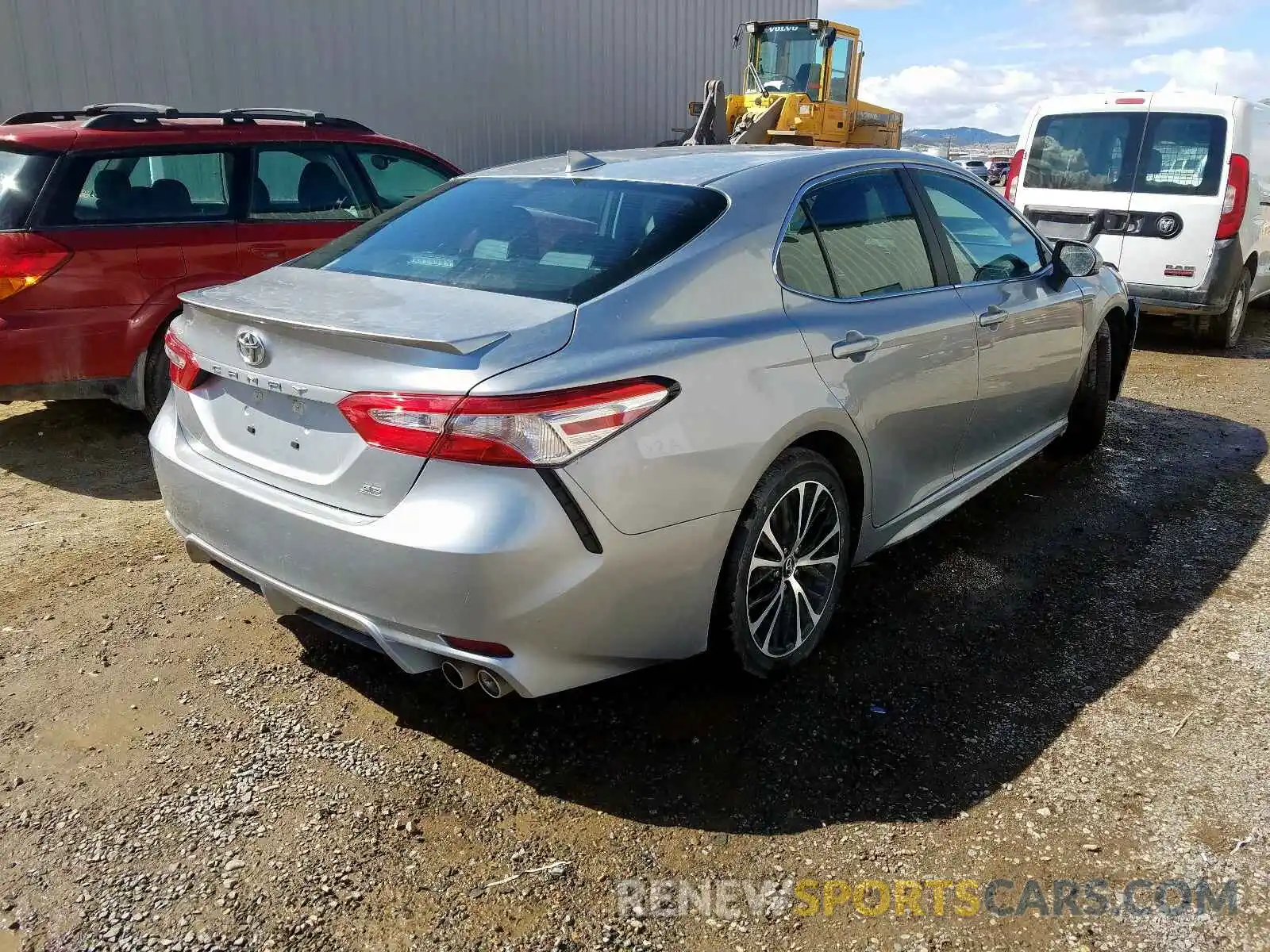 4 Photograph of a damaged car 4T1G11AK4LU910597 TOYOTA CAMRY 2020