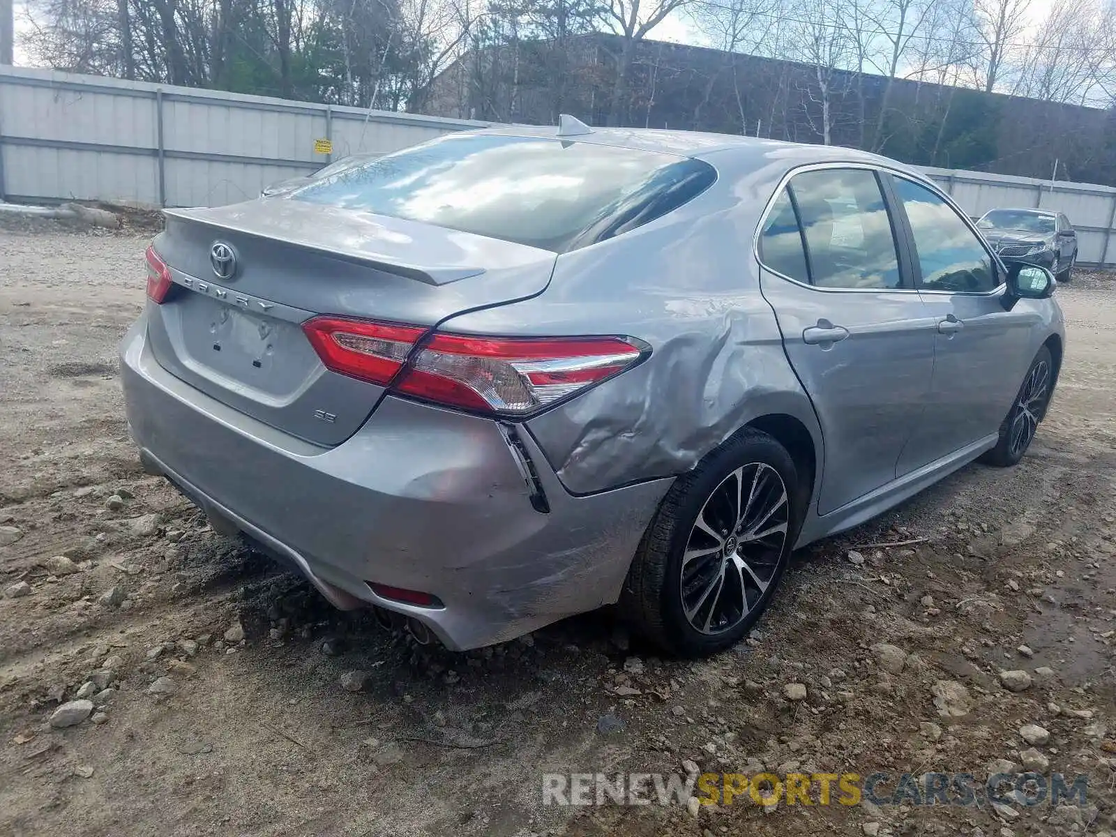 4 Photograph of a damaged car 4T1G11AK4LU912169 TOYOTA CAMRY 2020