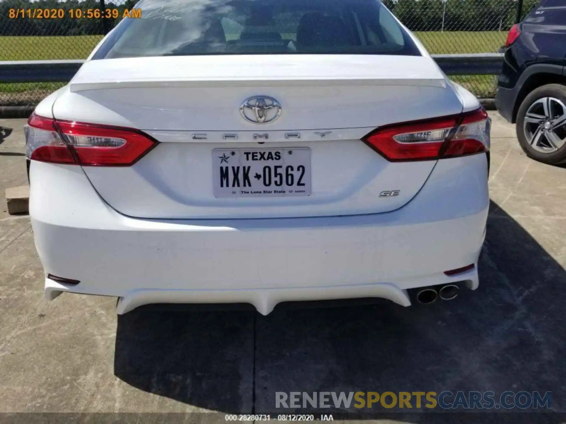 4 Photograph of a damaged car 4T1G11AK4LU917162 TOYOTA CAMRY 2020