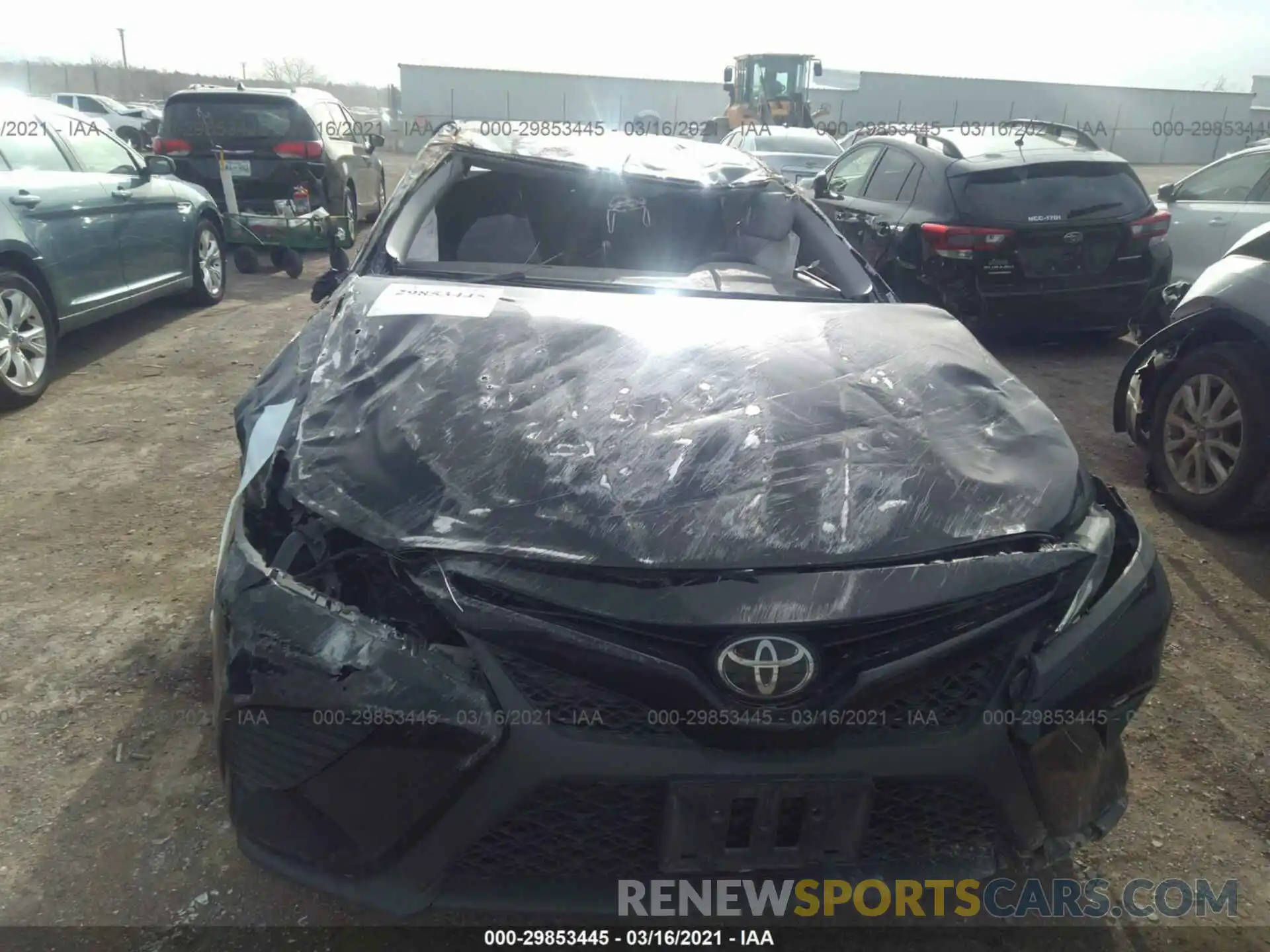 6 Photograph of a damaged car 4T1G11AK4LU928632 TOYOTA CAMRY 2020