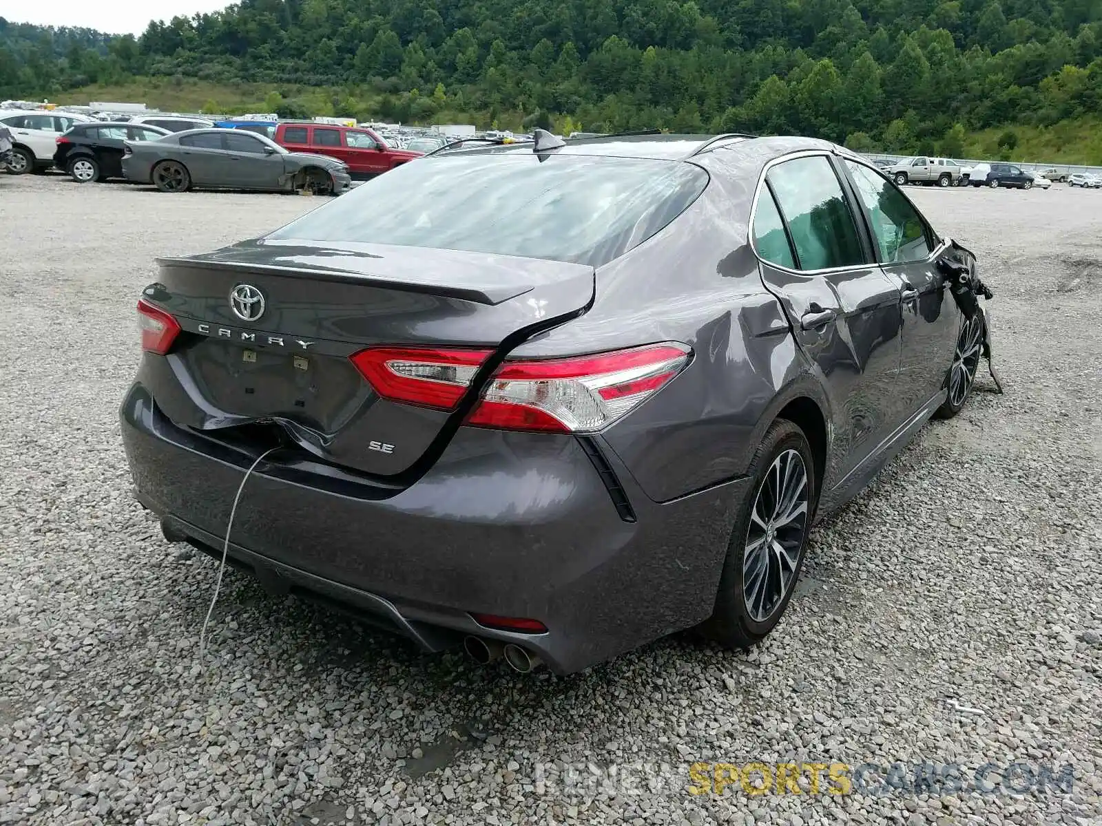 4 Photograph of a damaged car 4T1G11AK4LU934723 TOYOTA CAMRY 2020