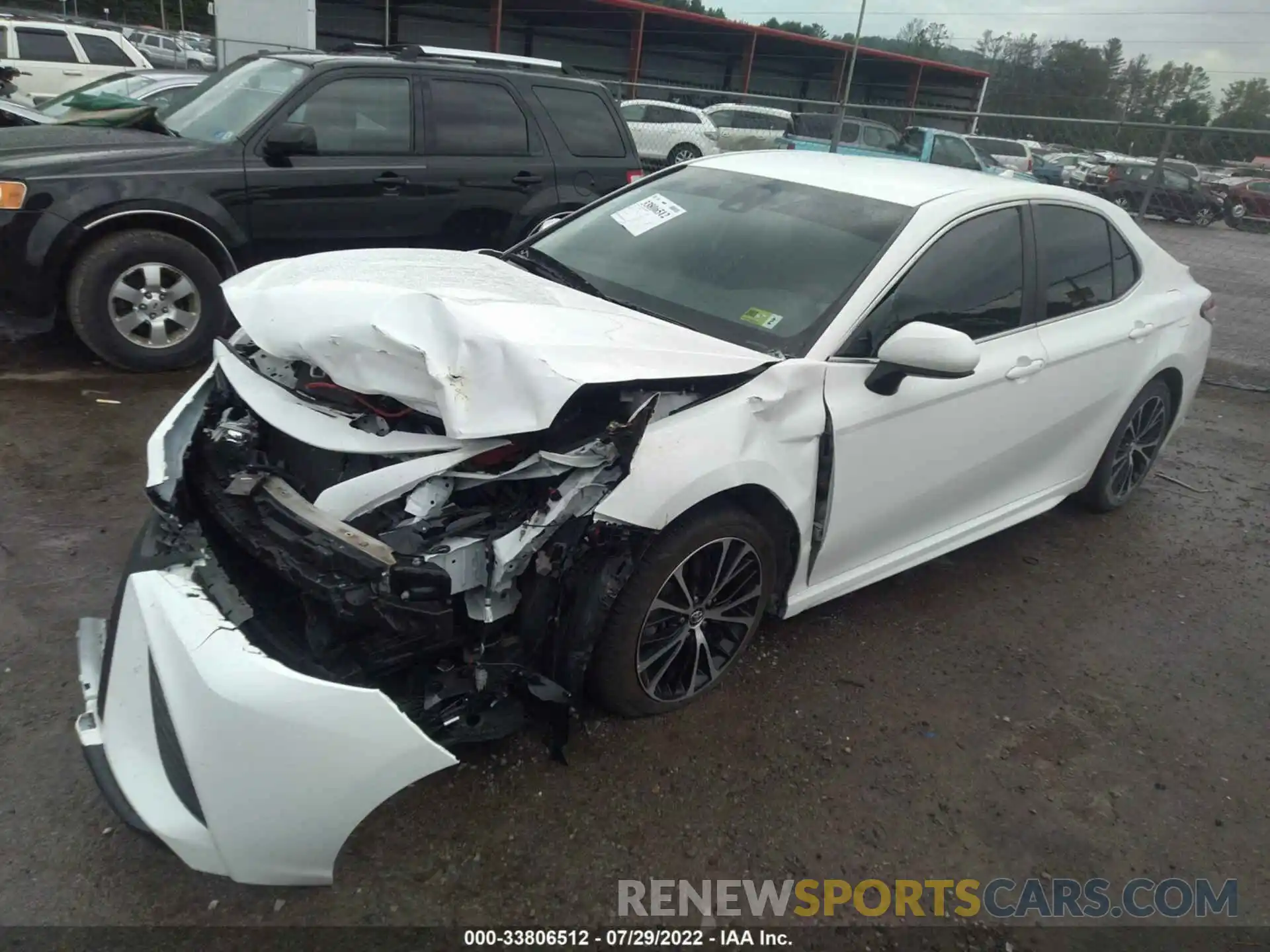 2 Photograph of a damaged car 4T1G11AK4LU935404 TOYOTA CAMRY 2020