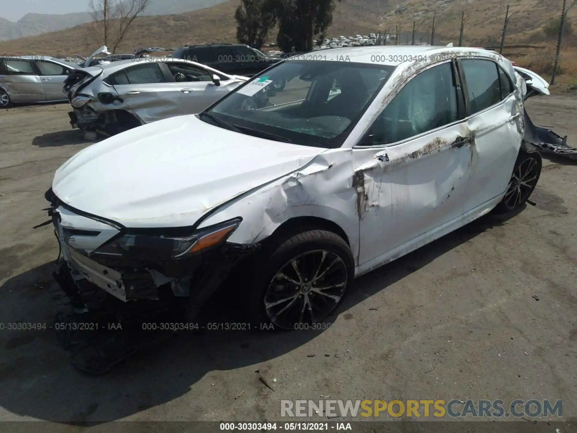 2 Photograph of a damaged car 4T1G11AK4LU940702 TOYOTA CAMRY 2020