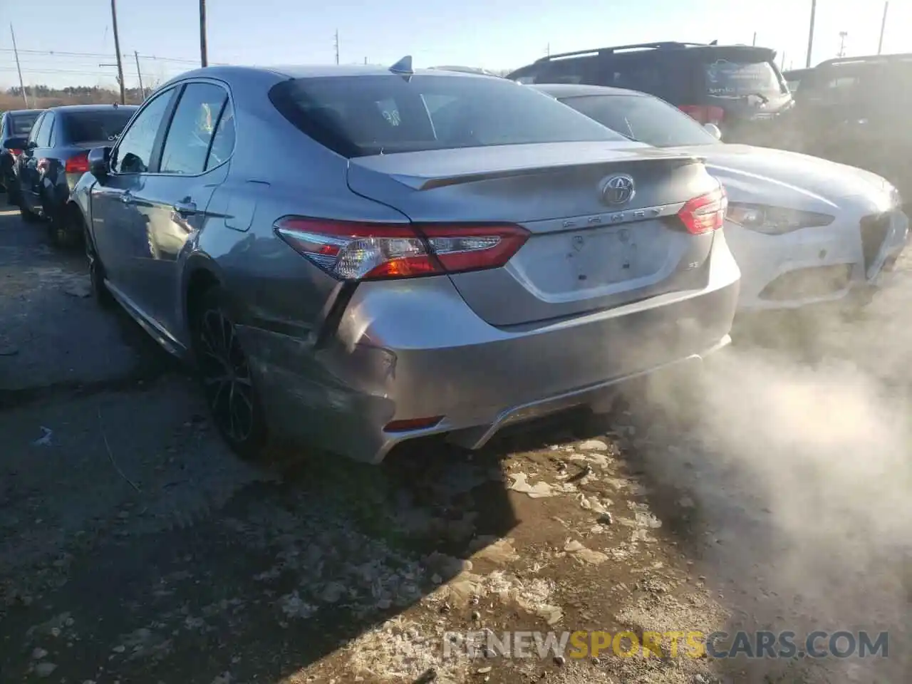 3 Photograph of a damaged car 4T1G11AK4LU942644 TOYOTA CAMRY 2020