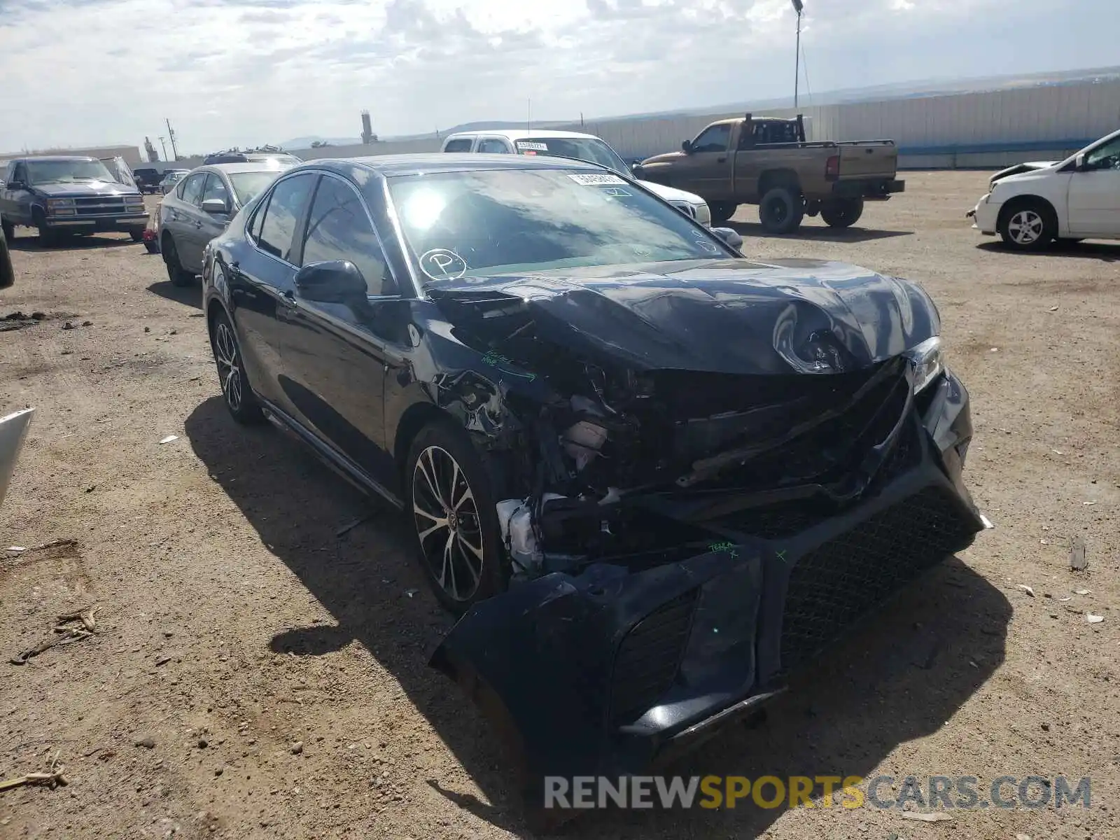 1 Photograph of a damaged car 4T1G11AK4LU946757 TOYOTA CAMRY 2020