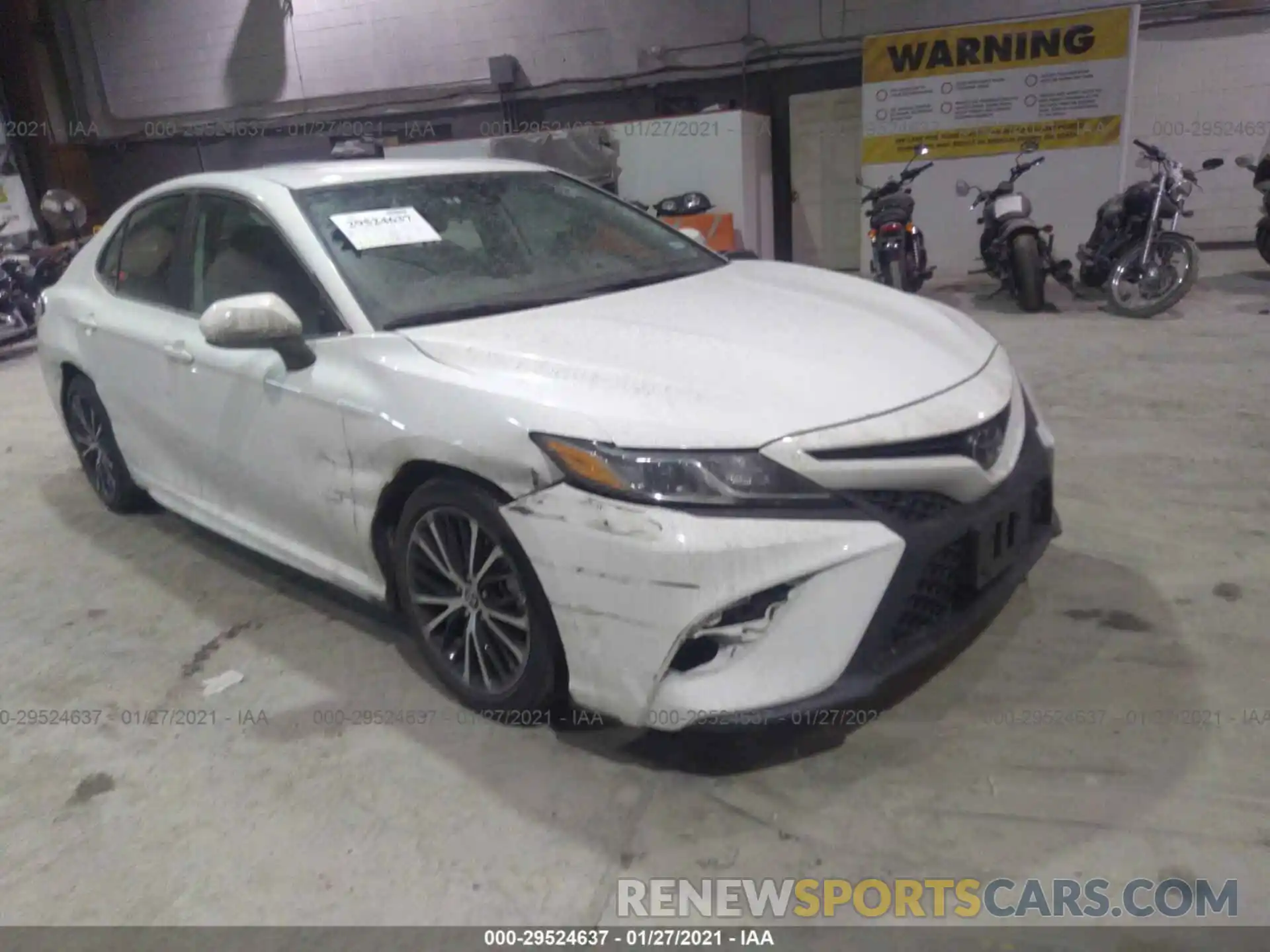 1 Photograph of a damaged car 4T1G11AK4LU947407 TOYOTA CAMRY 2020