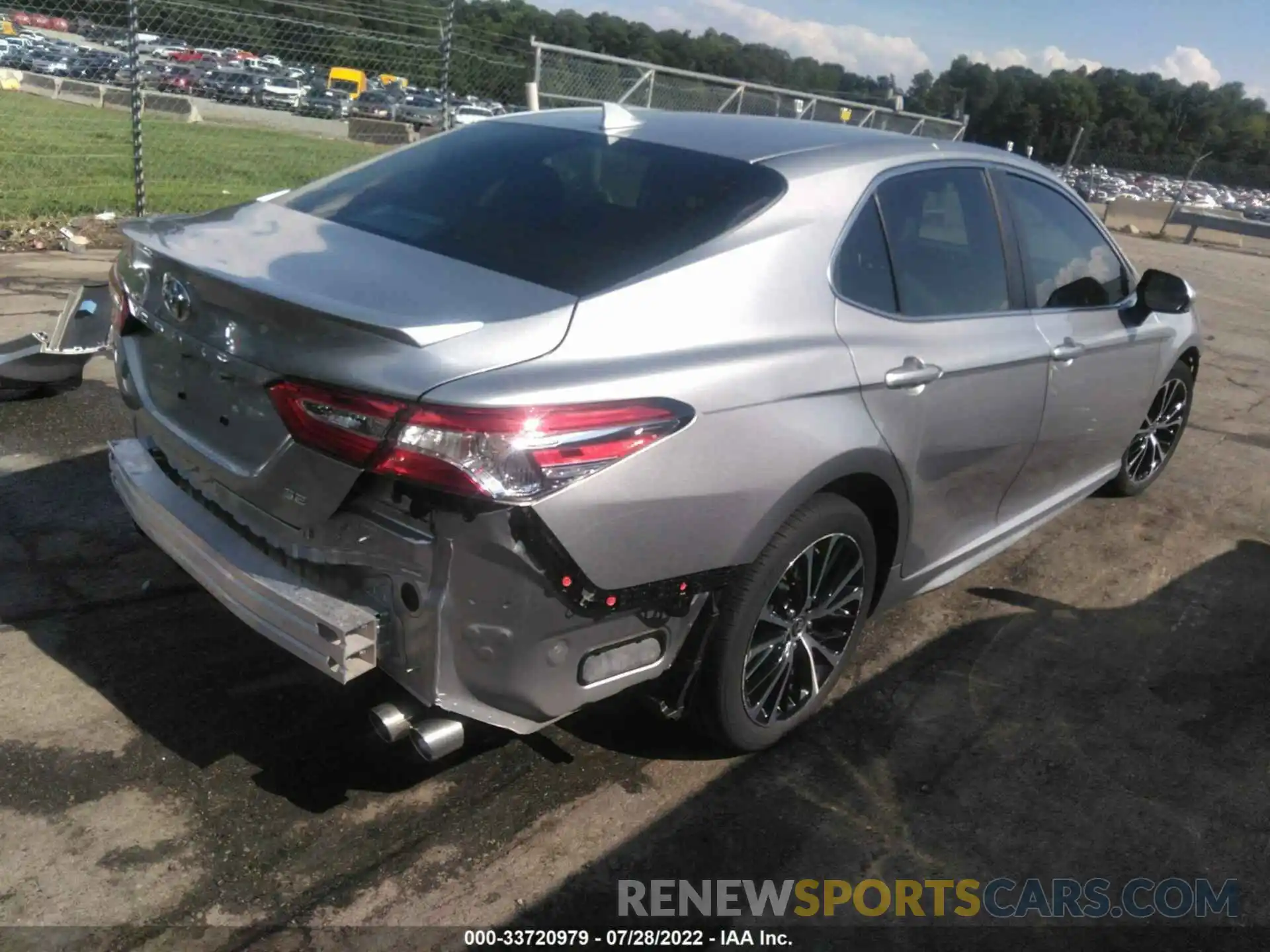 4 Photograph of a damaged car 4T1G11AK4LU953210 TOYOTA CAMRY 2020