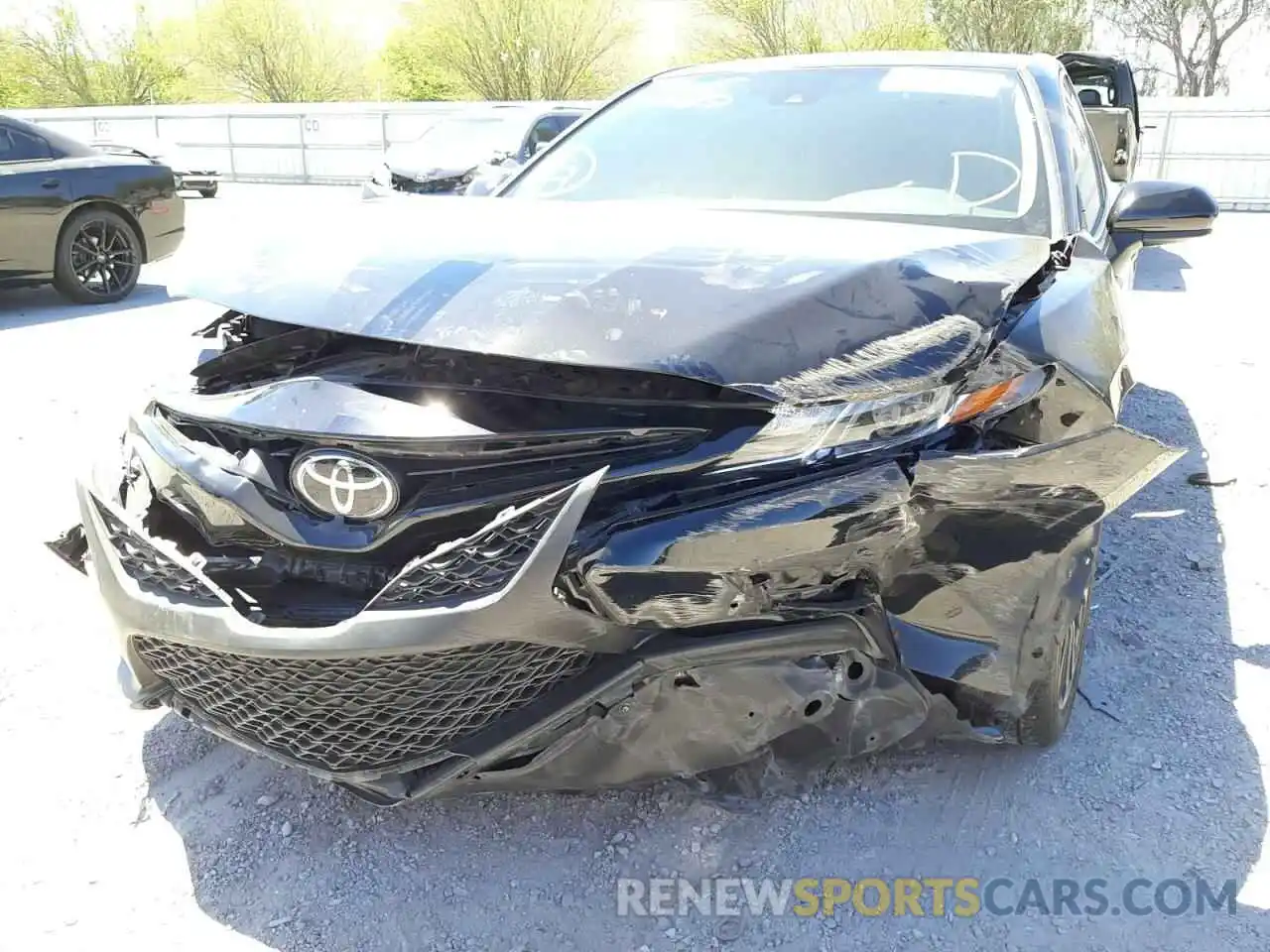 9 Photograph of a damaged car 4T1G11AK4LU962408 TOYOTA CAMRY 2020