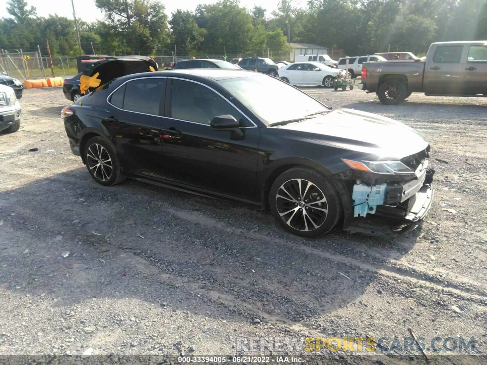 1 Photograph of a damaged car 4T1G11AK4LU970587 TOYOTA CAMRY 2020