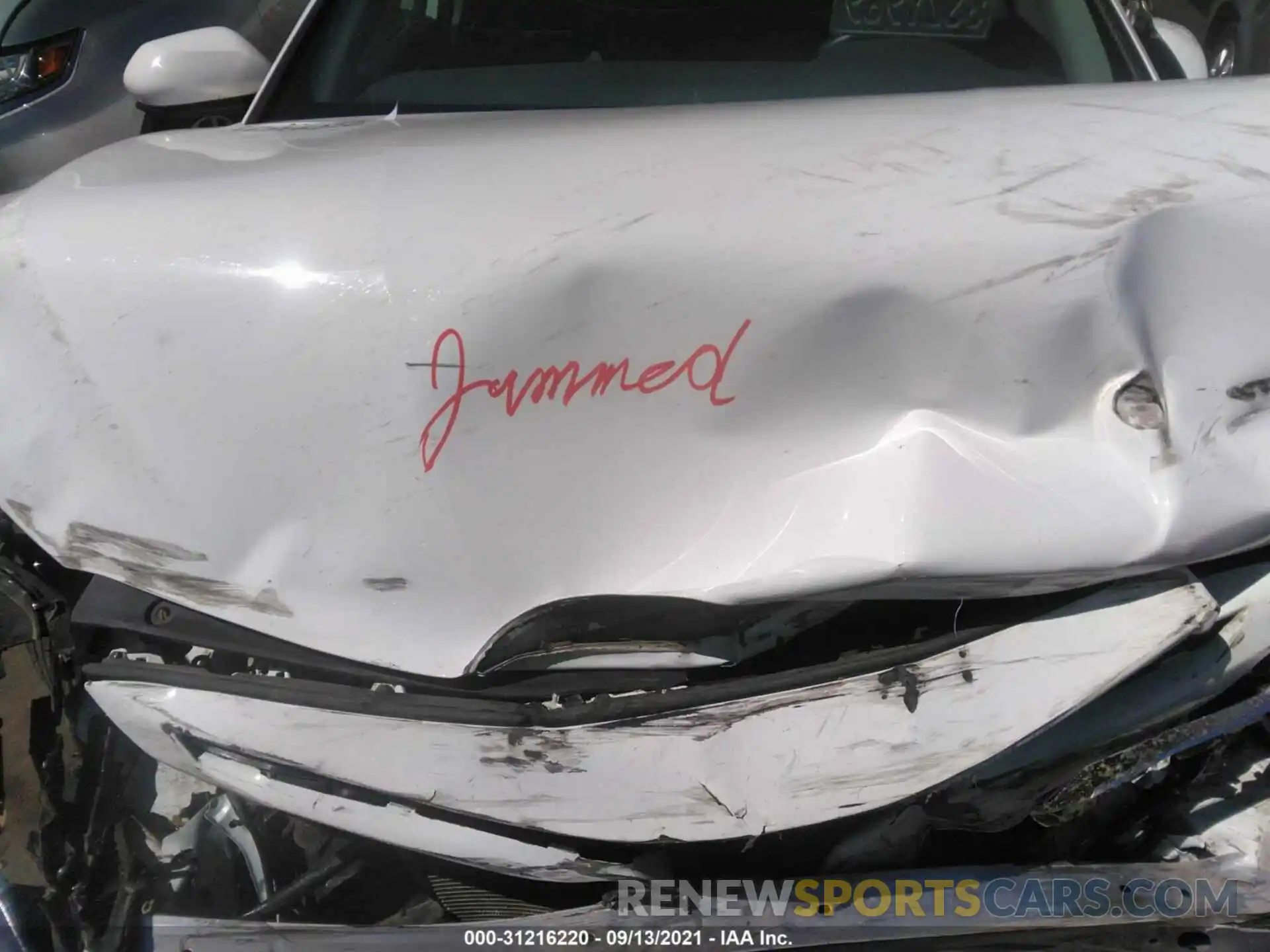 10 Photograph of a damaged car 4T1G11AK4LU970640 TOYOTA CAMRY 2020