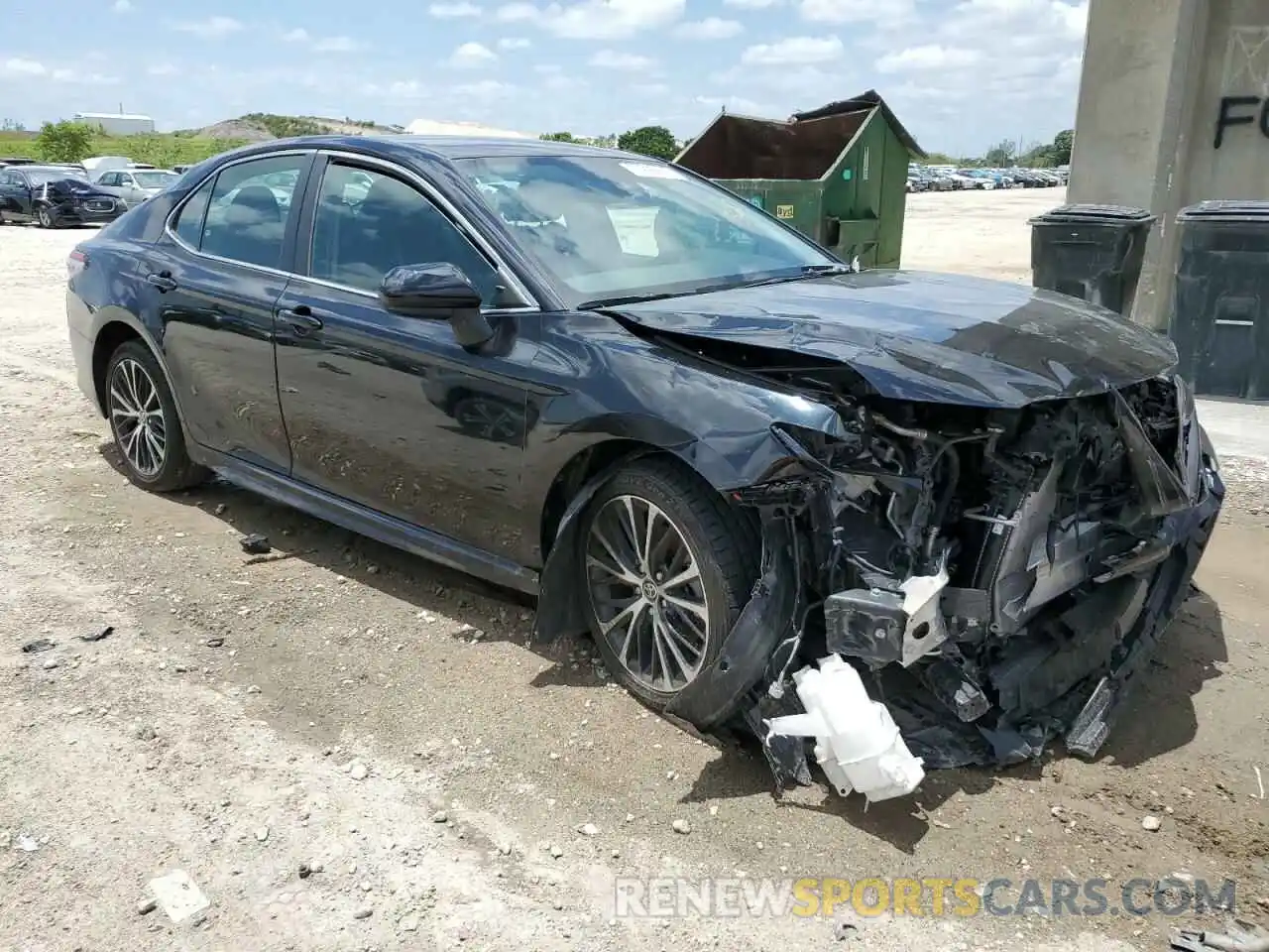 4 Photograph of a damaged car 4T1G11AK4LU977457 TOYOTA CAMRY 2020