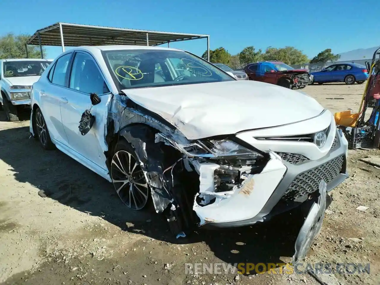 1 Photograph of a damaged car 4T1G11AK4LU979905 TOYOTA CAMRY 2020