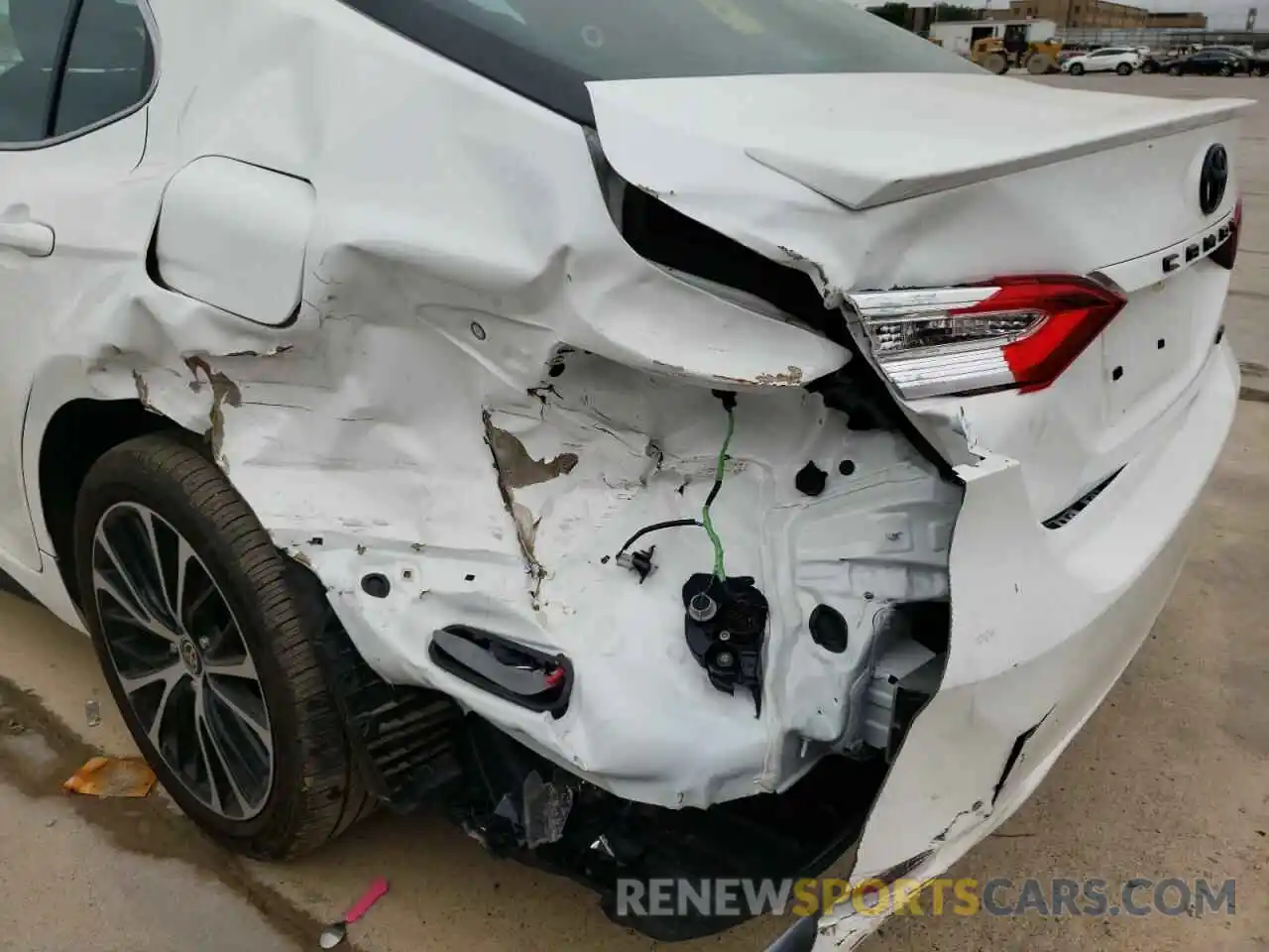 9 Photograph of a damaged car 4T1G11AK4LU980326 TOYOTA CAMRY 2020