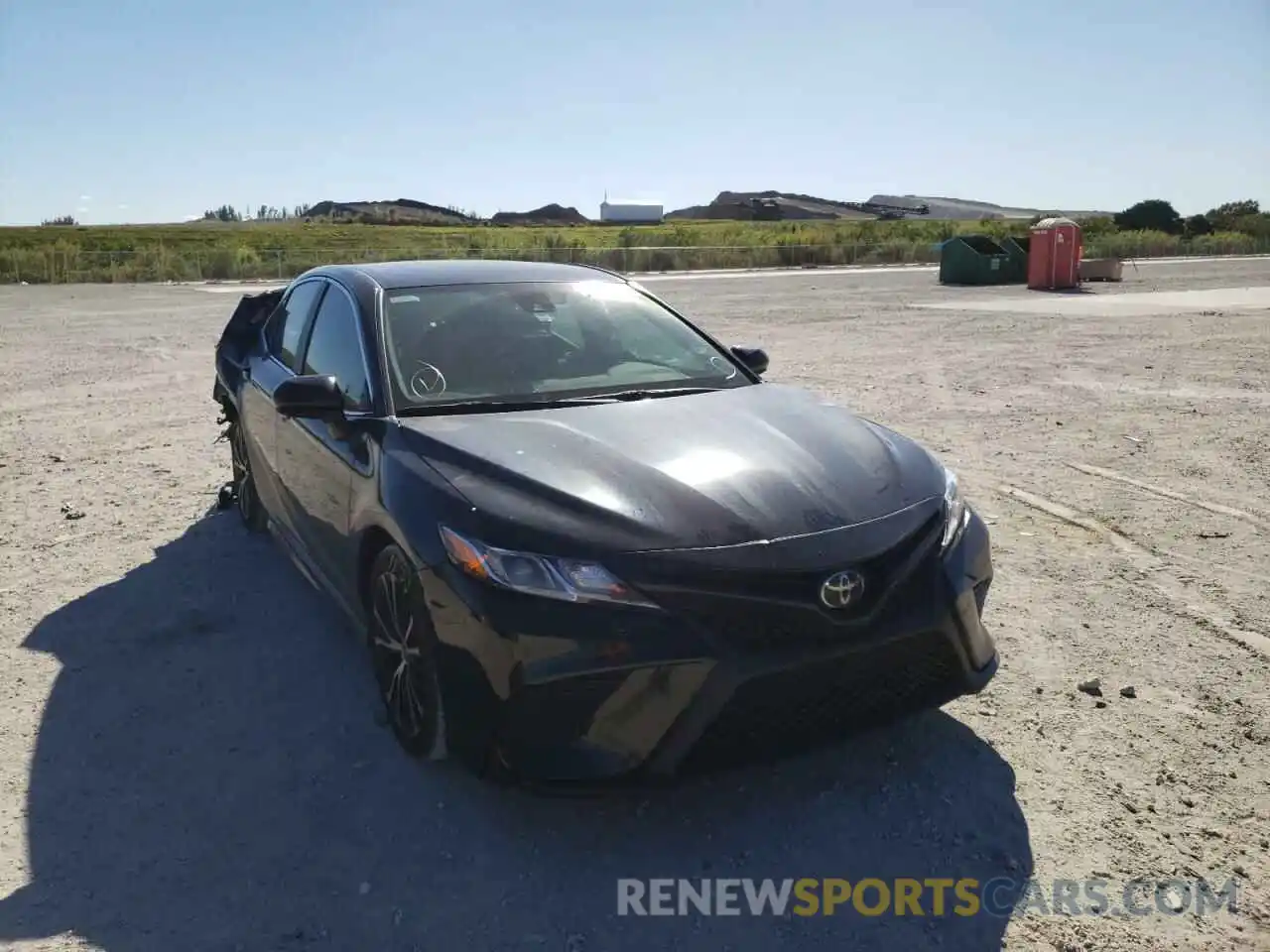 1 Photograph of a damaged car 4T1G11AK4LU981511 TOYOTA CAMRY 2020