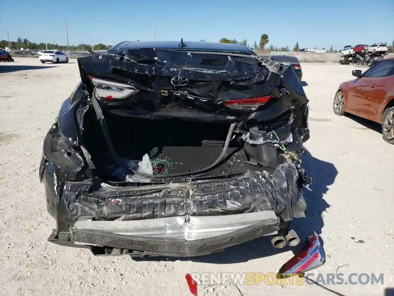 9 Photograph of a damaged car 4T1G11AK4LU981511 TOYOTA CAMRY 2020