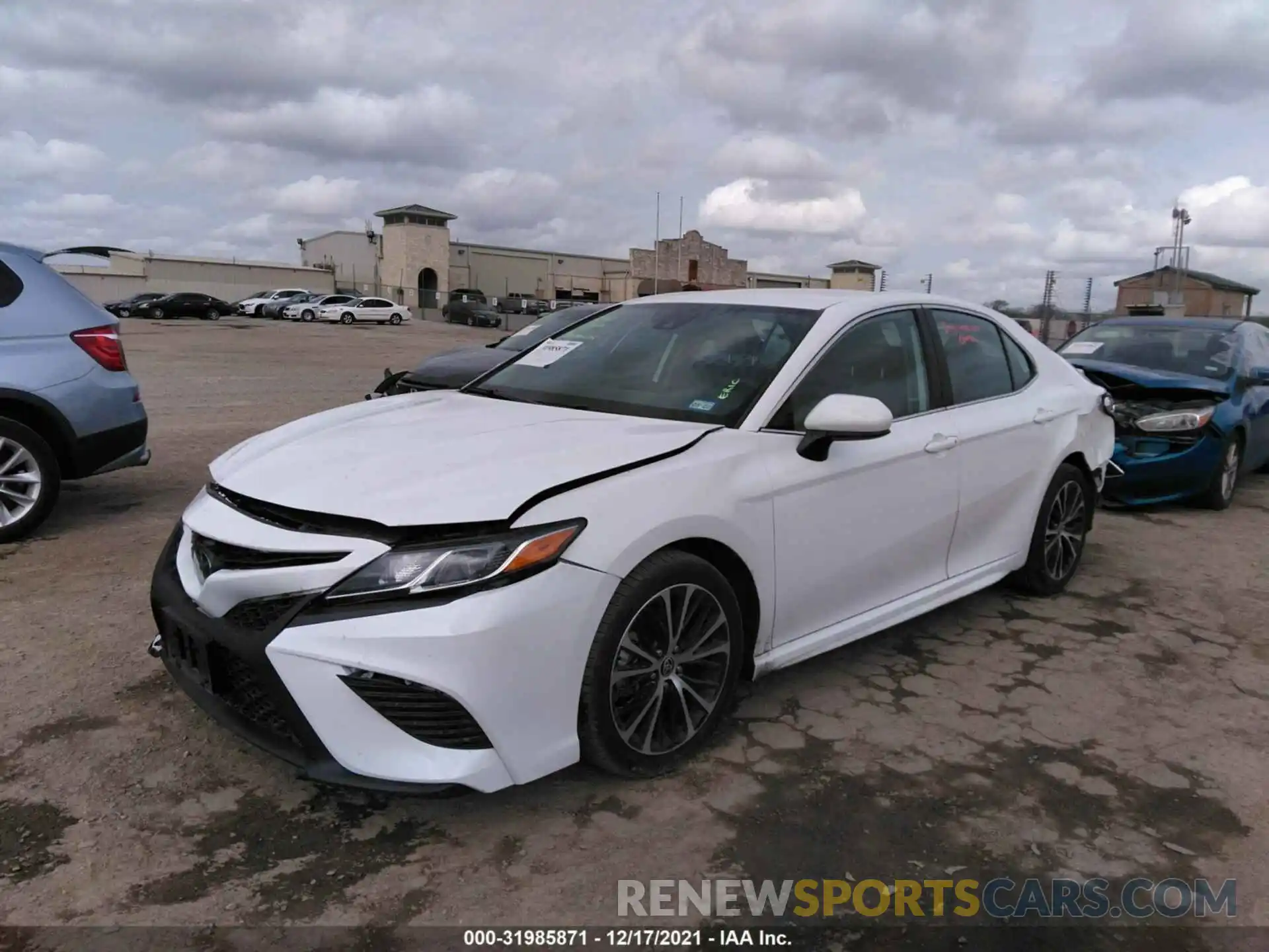 2 Photograph of a damaged car 4T1G11AK4LU990144 TOYOTA CAMRY 2020