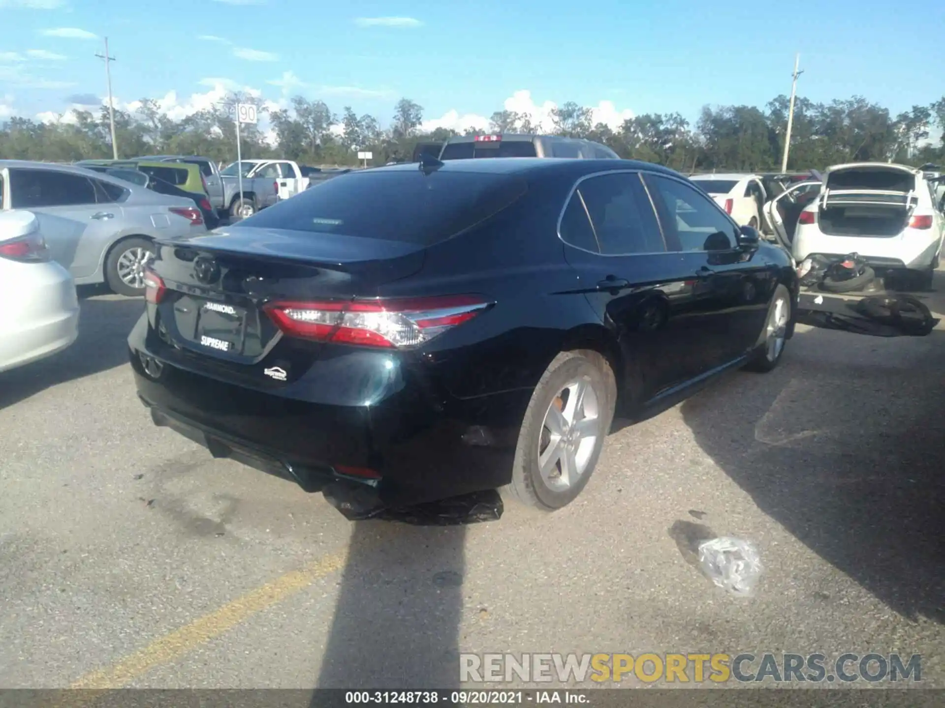 4 Photograph of a damaged car 4T1G11AK4LU992301 TOYOTA CAMRY 2020