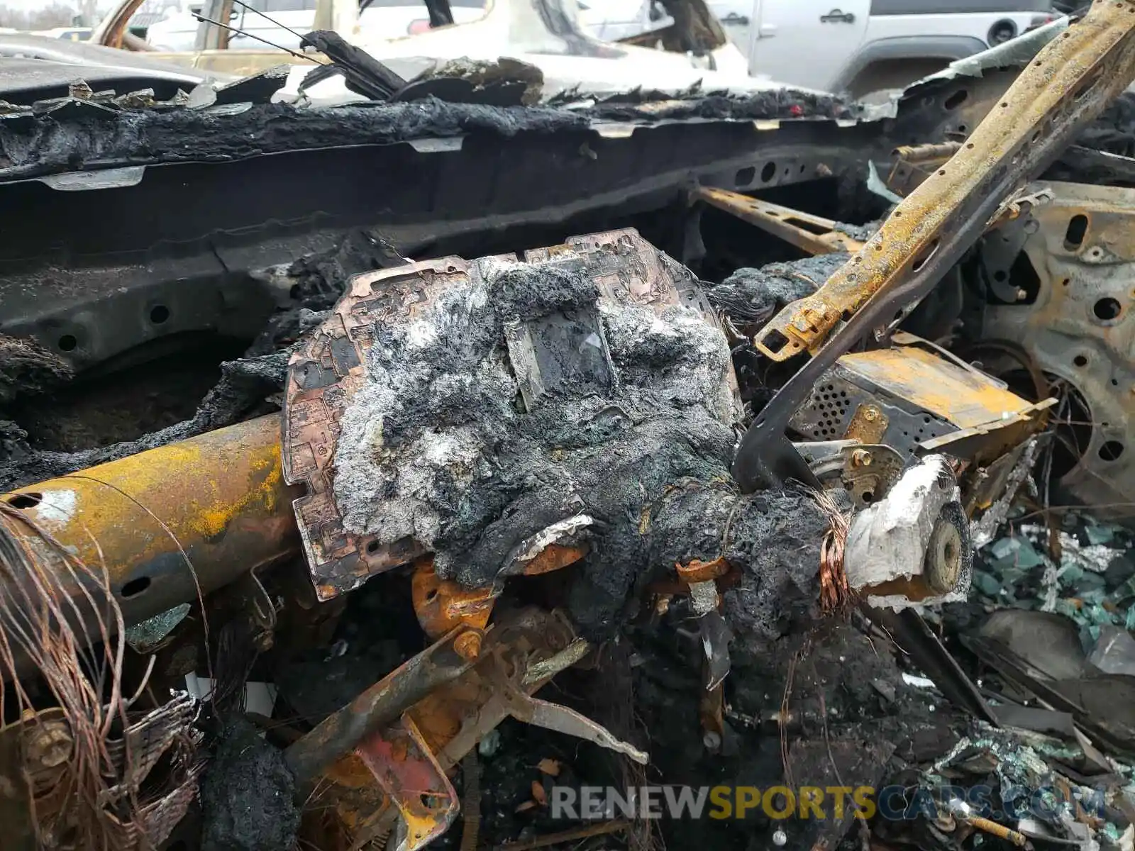8 Photograph of a damaged car 4T1G11AK4LU993142 TOYOTA CAMRY 2020