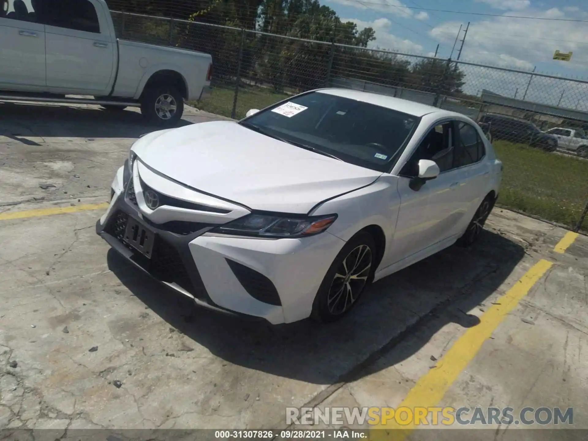 2 Photograph of a damaged car 4T1G11AK4LU998289 TOYOTA CAMRY 2020