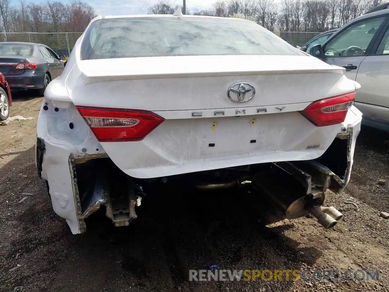 9 Photograph of a damaged car 4T1G11AK5LU301793 TOYOTA CAMRY 2020