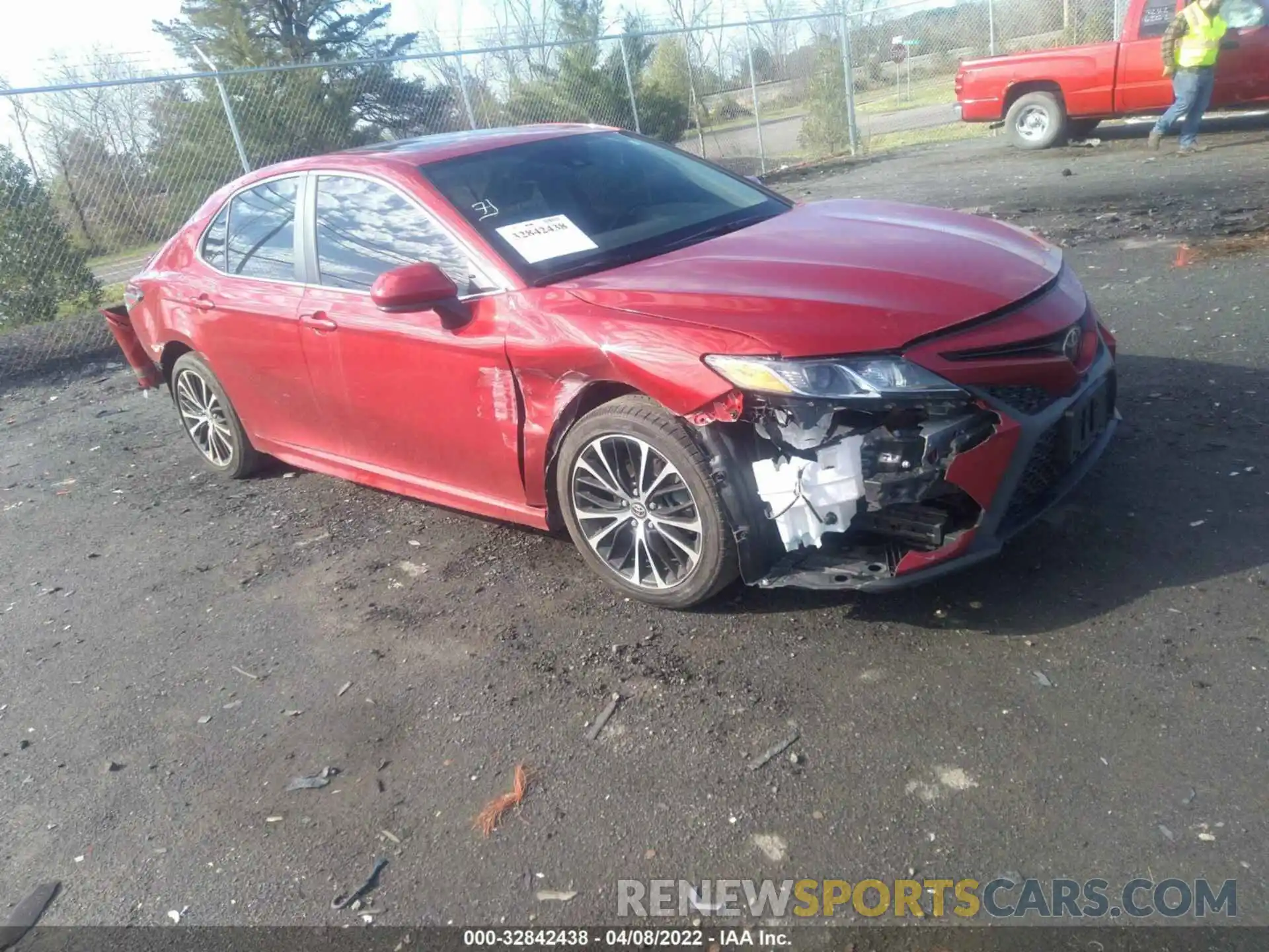 1 Photograph of a damaged car 4T1G11AK5LU303284 TOYOTA CAMRY 2020