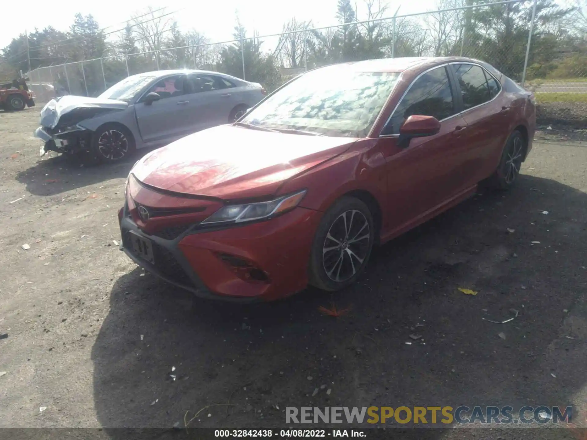 2 Photograph of a damaged car 4T1G11AK5LU303284 TOYOTA CAMRY 2020