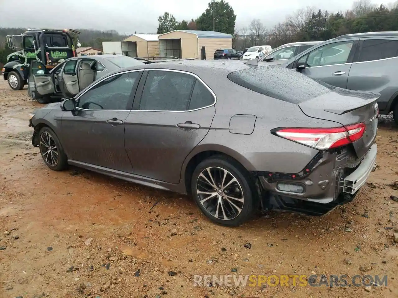 2 Photograph of a damaged car 4T1G11AK5LU307514 TOYOTA CAMRY 2020