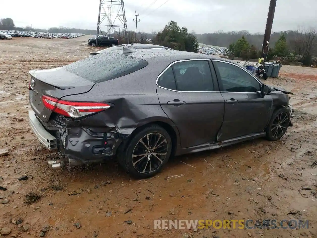 3 Photograph of a damaged car 4T1G11AK5LU307514 TOYOTA CAMRY 2020