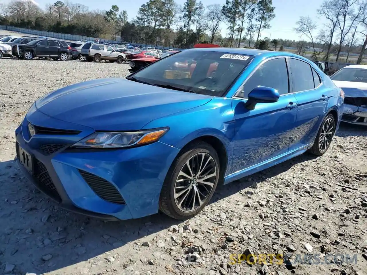 1 Photograph of a damaged car 4T1G11AK5LU309506 TOYOTA CAMRY 2020