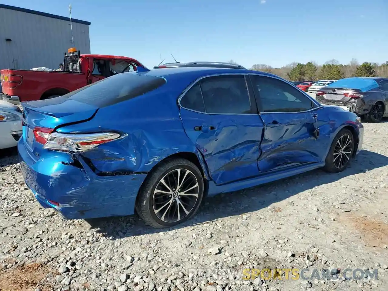 3 Photograph of a damaged car 4T1G11AK5LU309506 TOYOTA CAMRY 2020