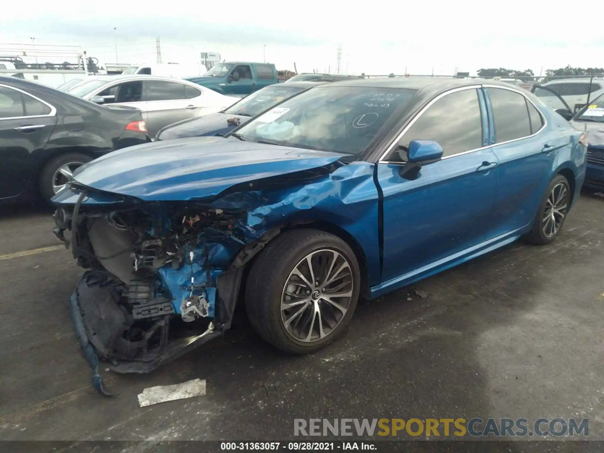 2 Photograph of a damaged car 4T1G11AK5LU317220 TOYOTA CAMRY 2020