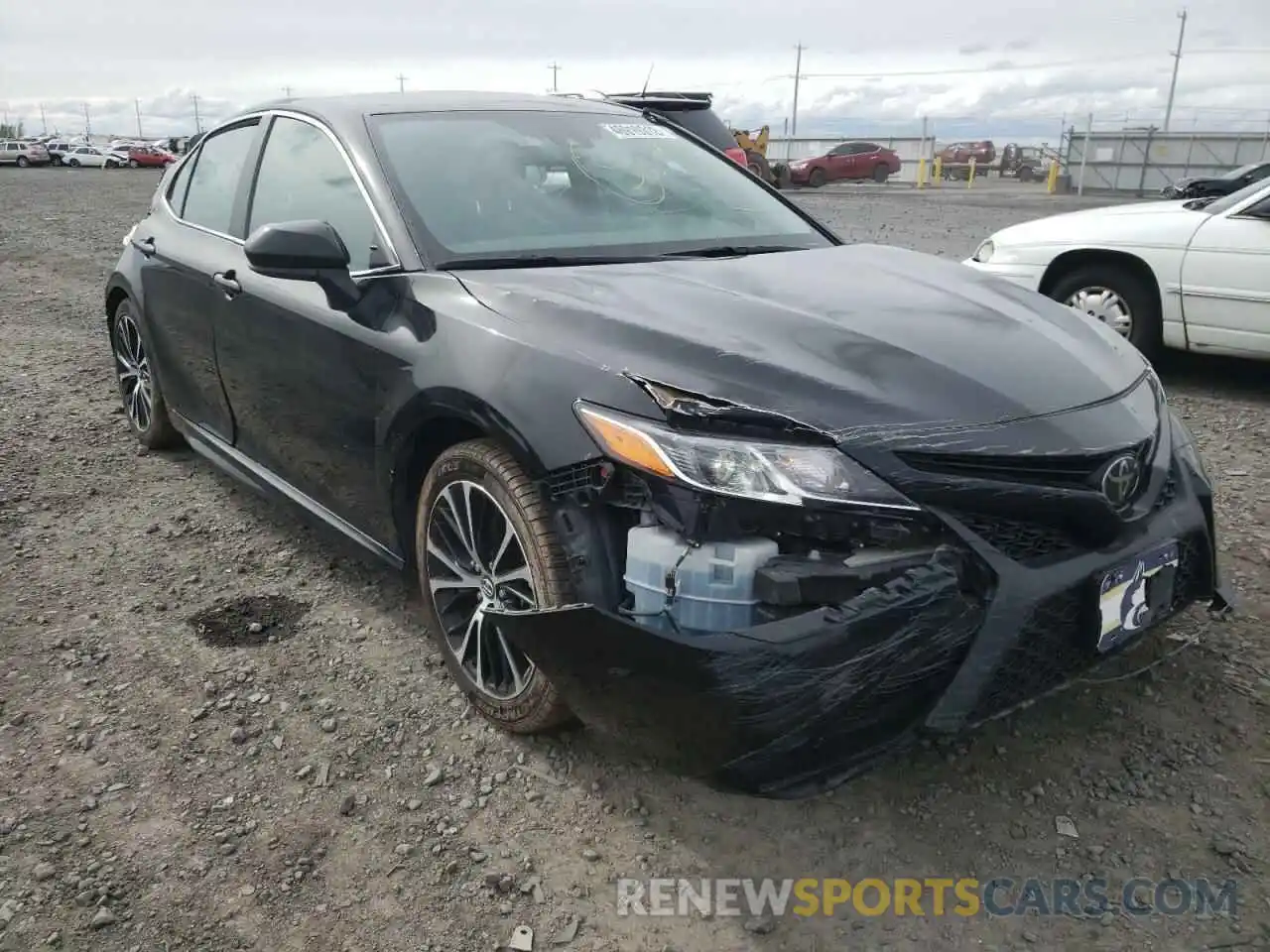 1 Photograph of a damaged car 4T1G11AK5LU318805 TOYOTA CAMRY 2020