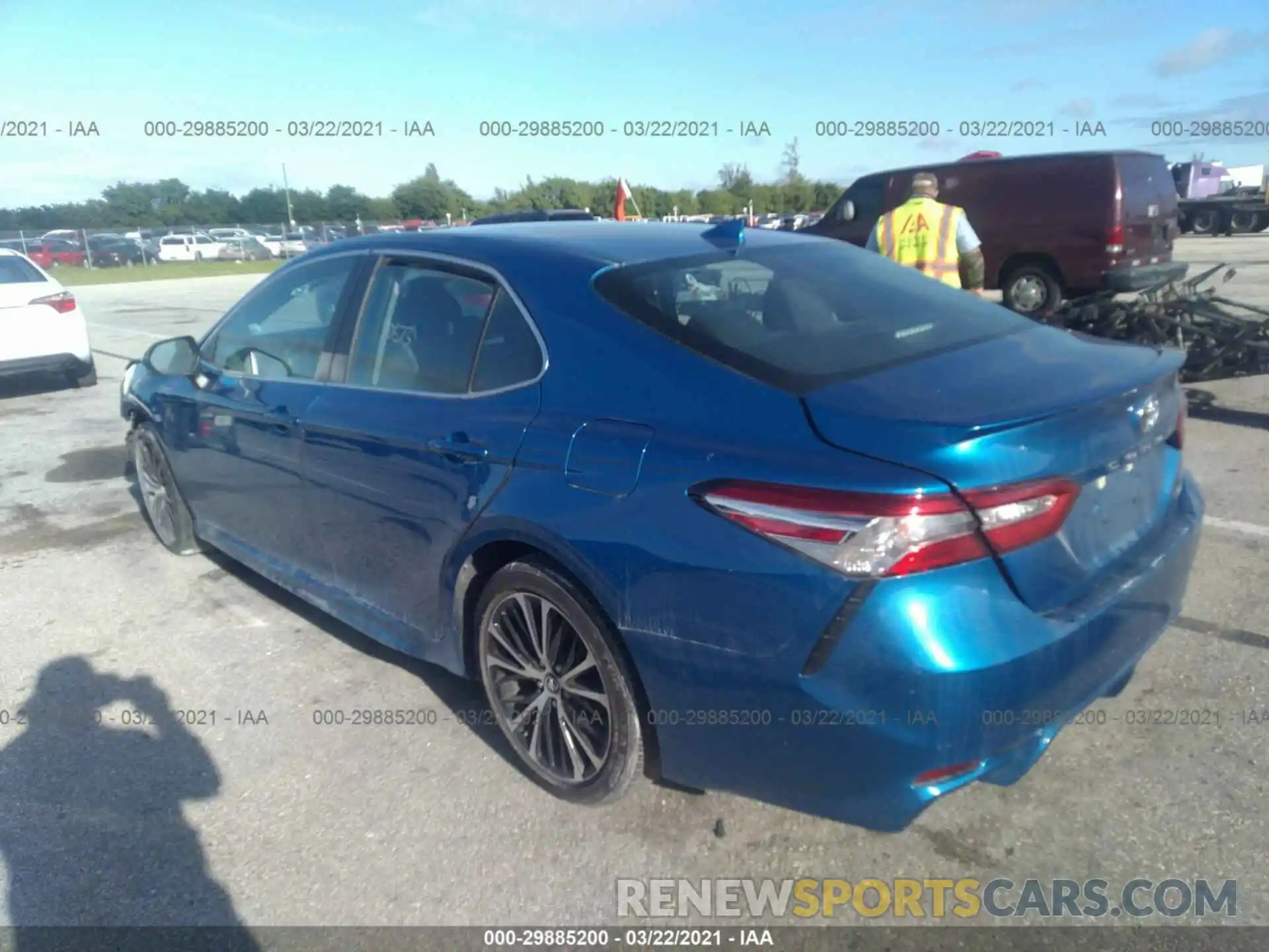 3 Photograph of a damaged car 4T1G11AK5LU325107 TOYOTA CAMRY 2020