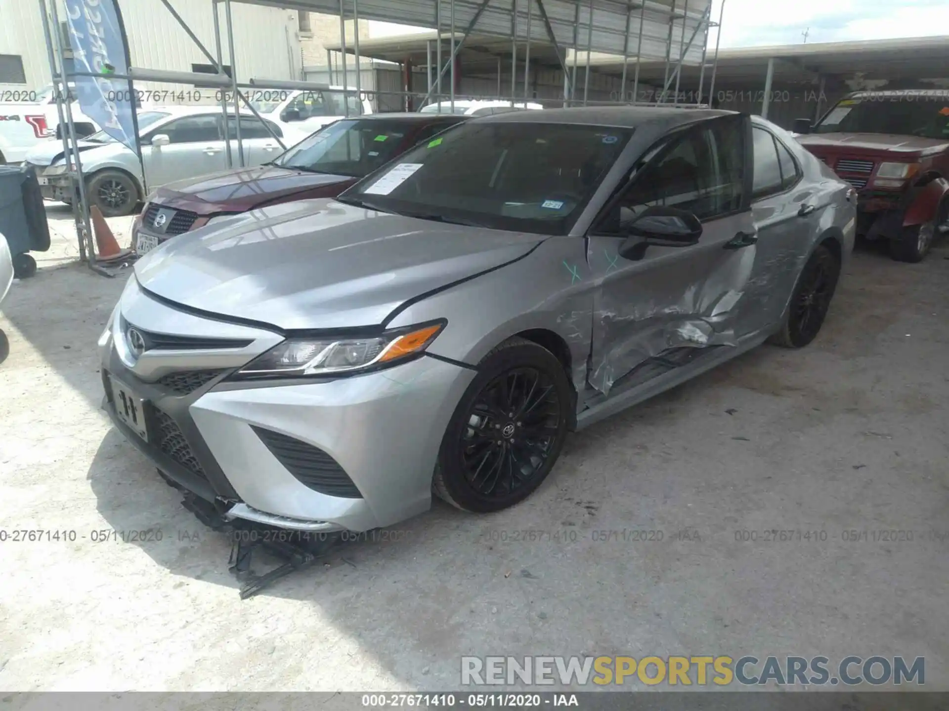 2 Photograph of a damaged car 4T1G11AK5LU325365 TOYOTA CAMRY 2020