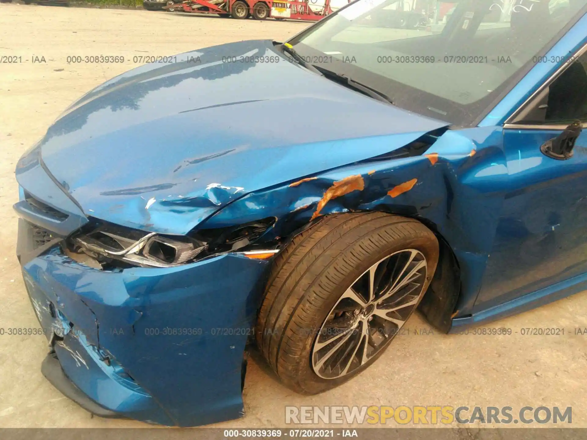 6 Photograph of a damaged car 4T1G11AK5LU327407 TOYOTA CAMRY 2020