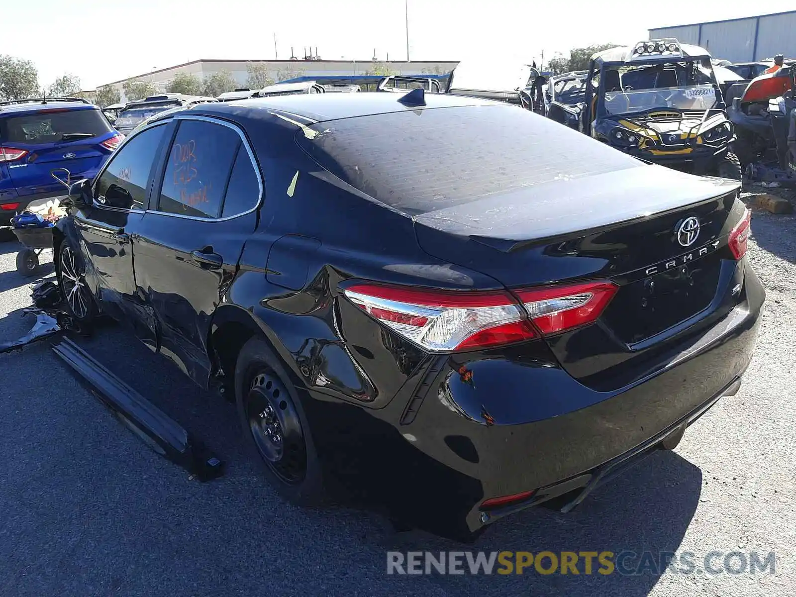 3 Photograph of a damaged car 4T1G11AK5LU328184 TOYOTA CAMRY 2020