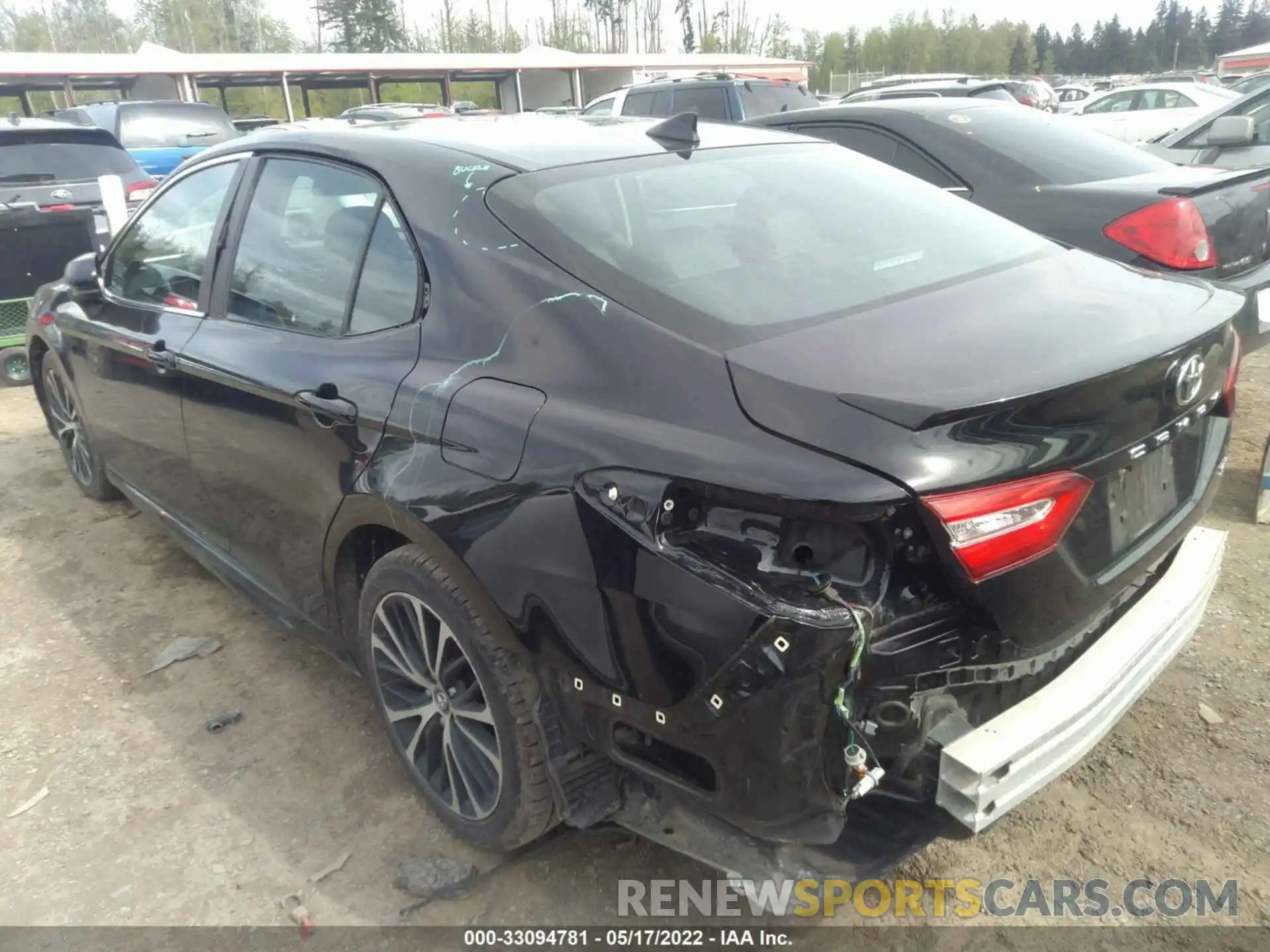 3 Photograph of a damaged car 4T1G11AK5LU331974 TOYOTA CAMRY 2020