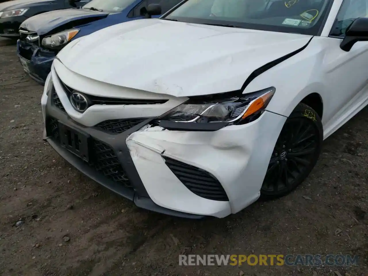 9 Photograph of a damaged car 4T1G11AK5LU335863 TOYOTA CAMRY 2020