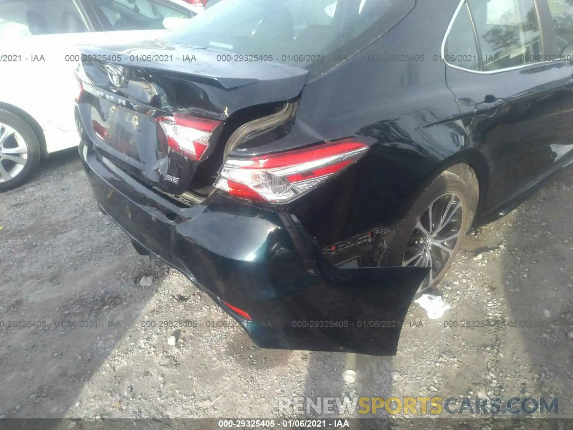 6 Photograph of a damaged car 4T1G11AK5LU338102 TOYOTA CAMRY 2020