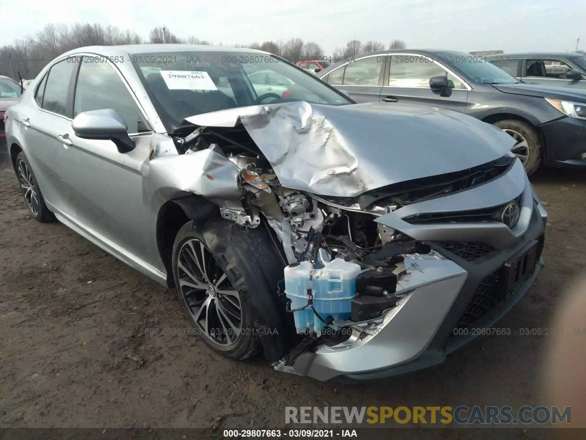 6 Photograph of a damaged car 4T1G11AK5LU340352 TOYOTA CAMRY 2020