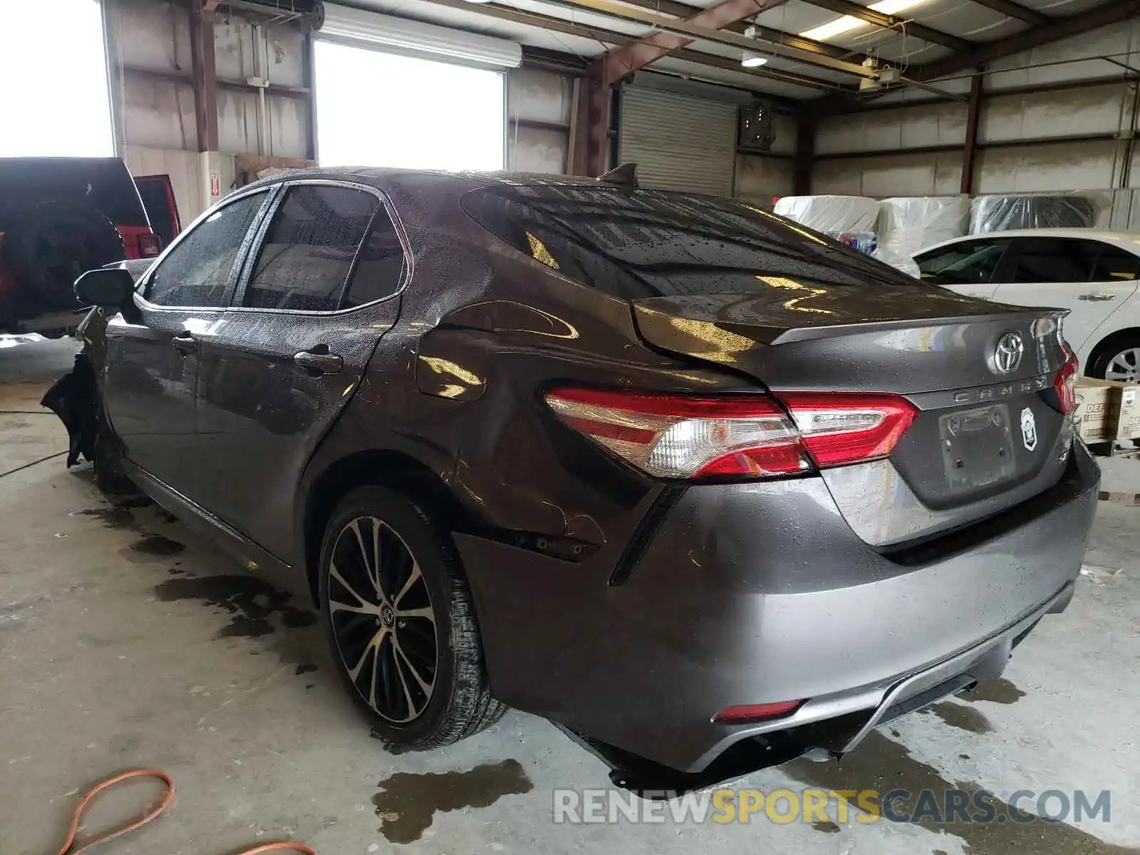 3 Photograph of a damaged car 4T1G11AK5LU342148 TOYOTA CAMRY 2020