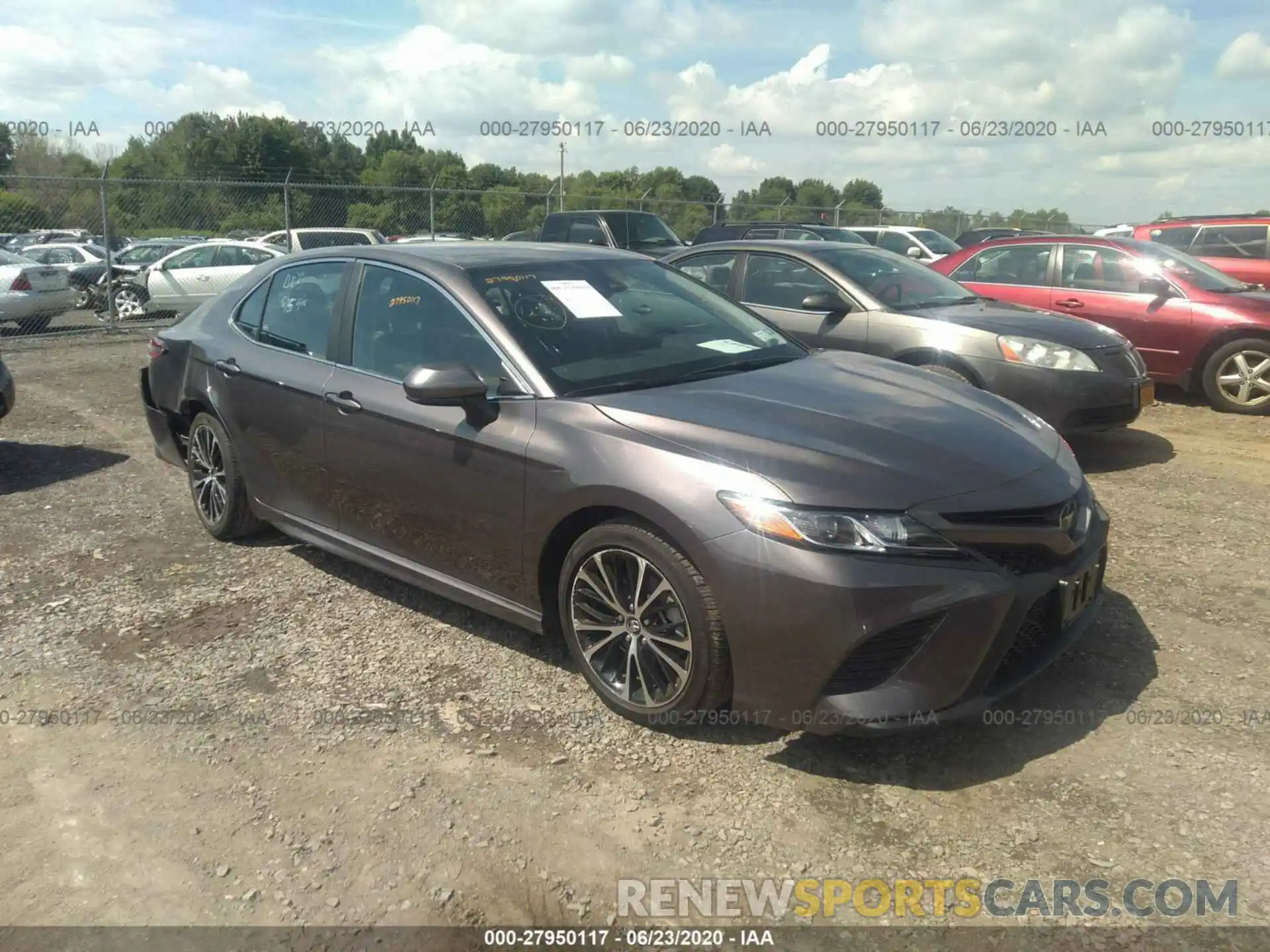 1 Photograph of a damaged car 4T1G11AK5LU344773 TOYOTA CAMRY 2020