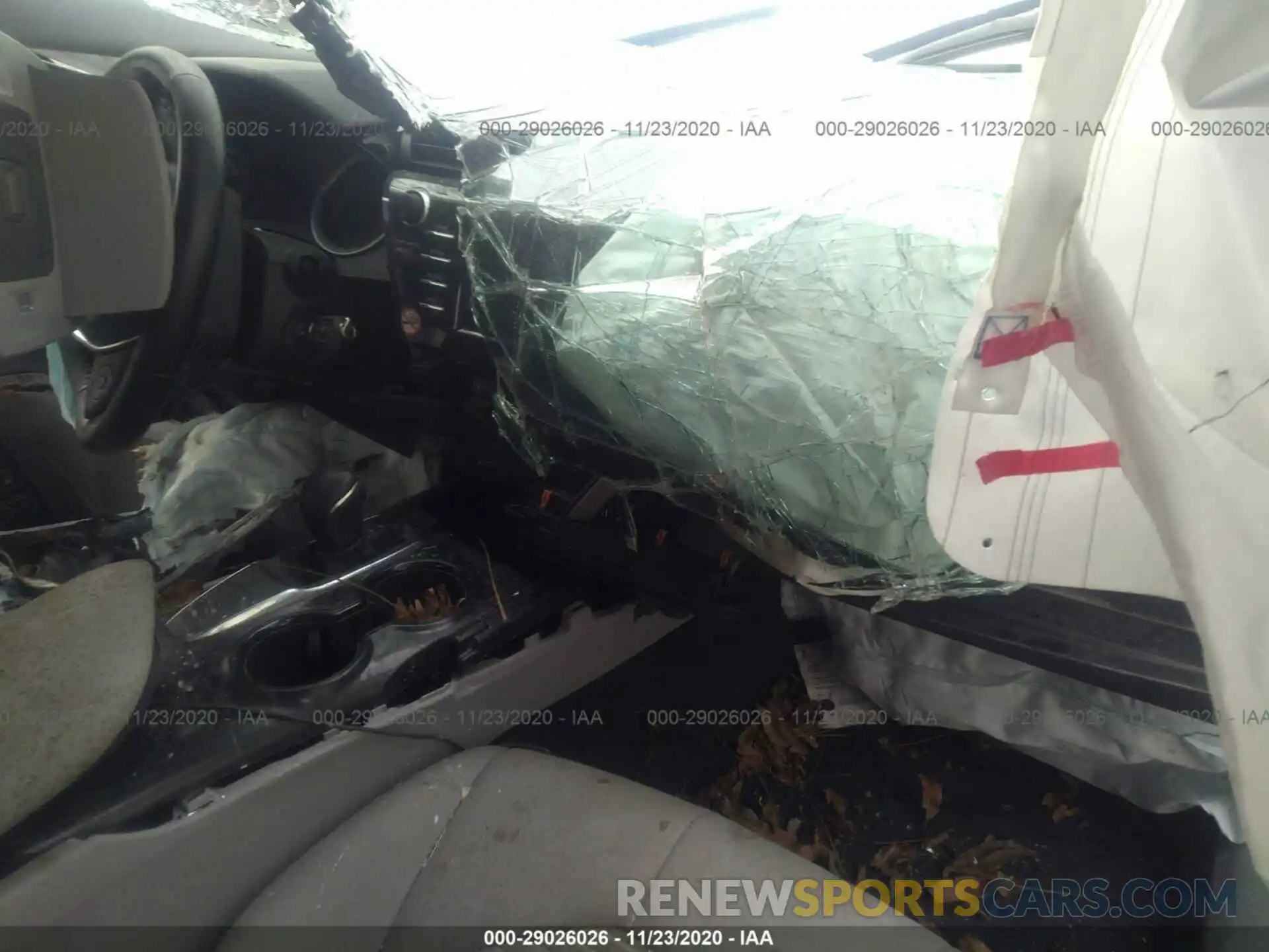 5 Фотография поврежденного автомобиля 4T1G11AK5LU345650 TOYOTA CAMRY 2020