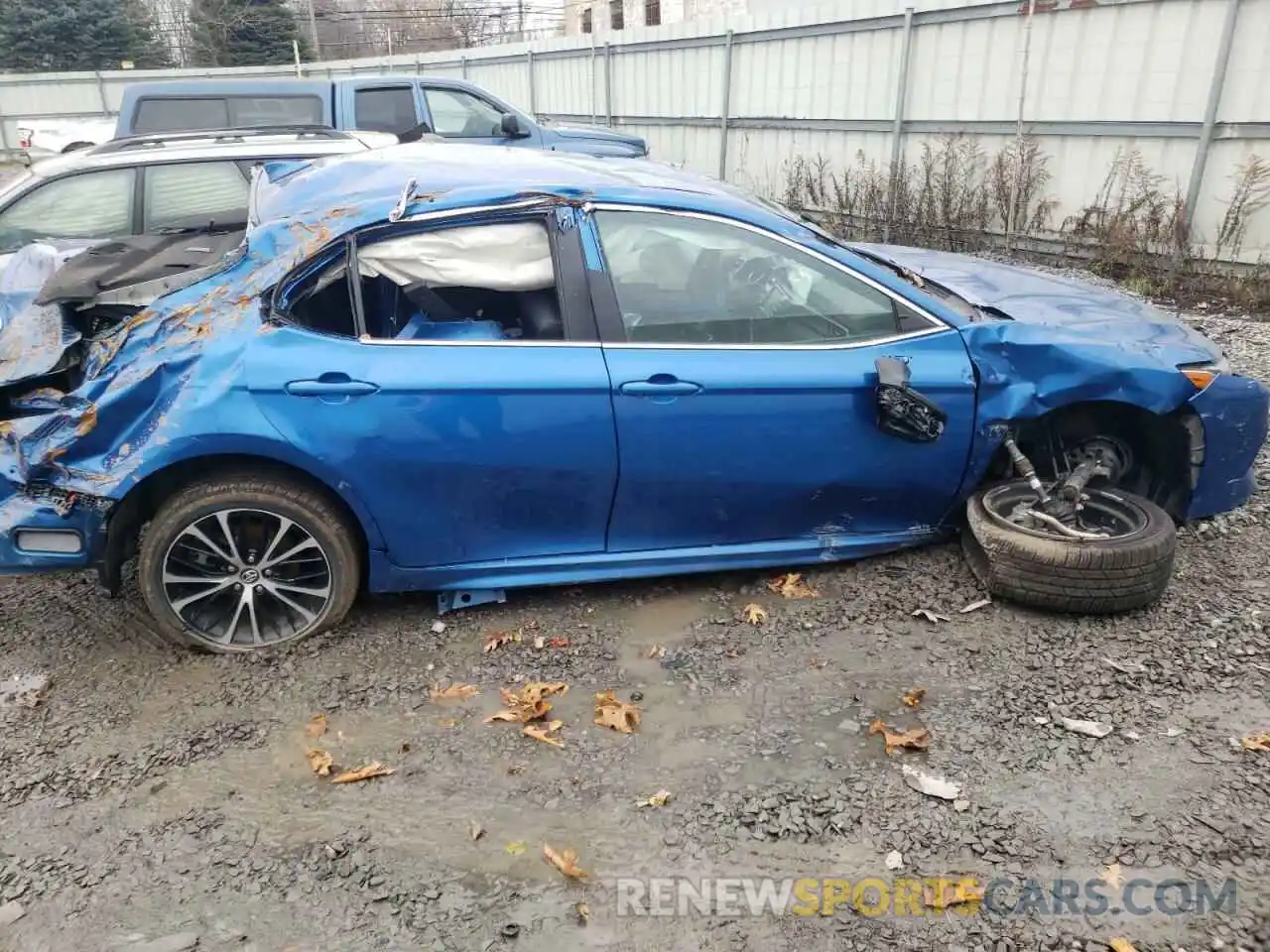 9 Photograph of a damaged car 4T1G11AK5LU345700 TOYOTA CAMRY 2020