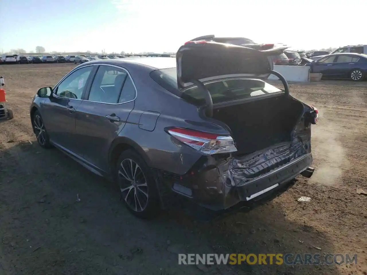 3 Photograph of a damaged car 4T1G11AK5LU347530 TOYOTA CAMRY 2020