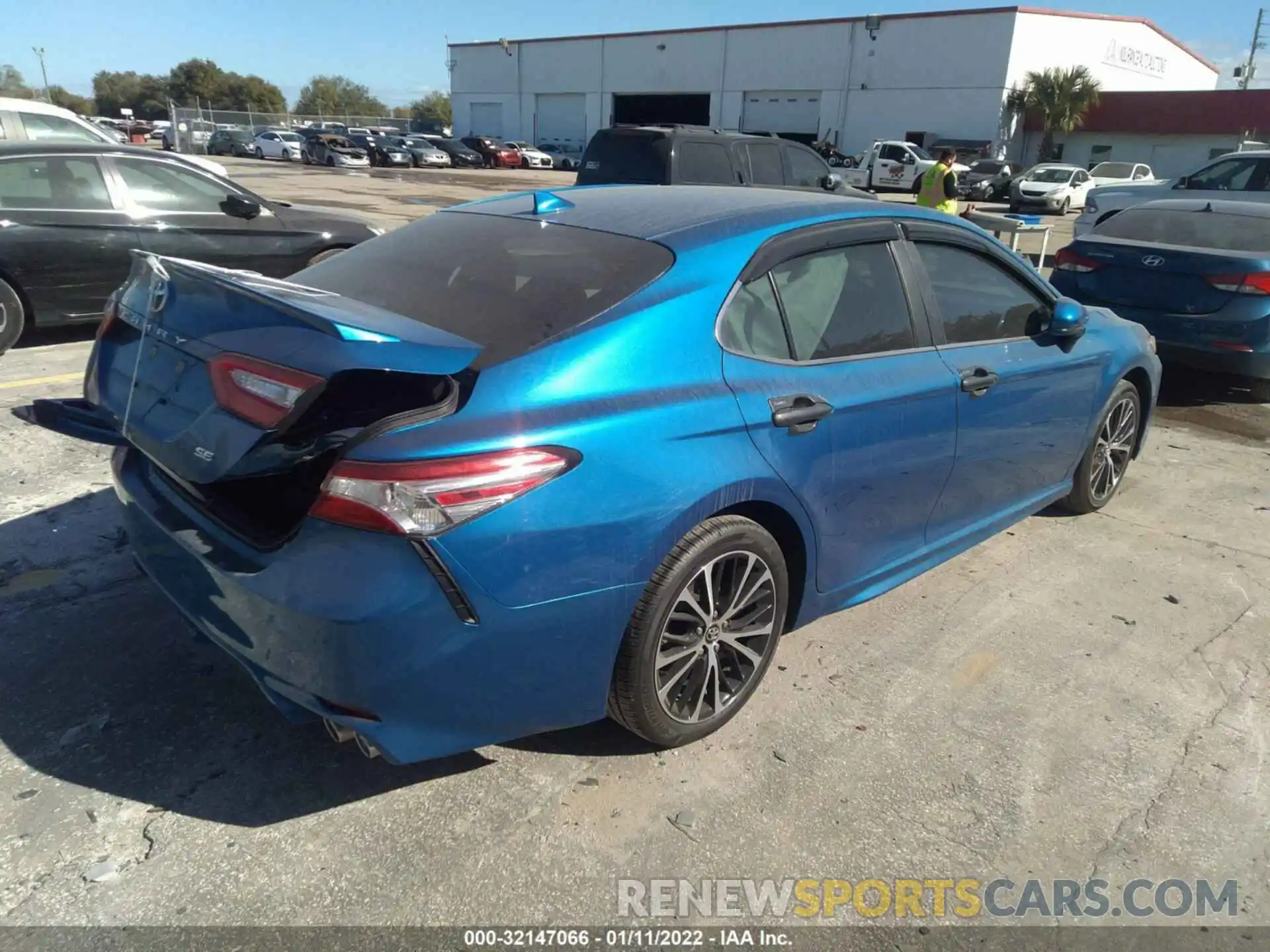 4 Photograph of a damaged car 4T1G11AK5LU351285 TOYOTA CAMRY 2020