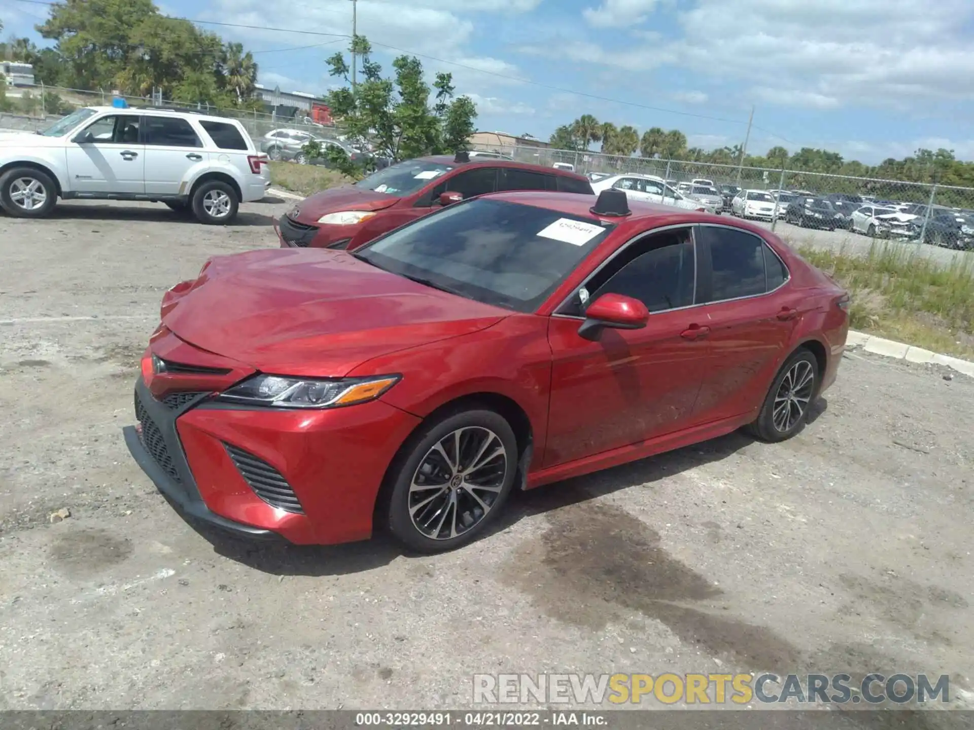 2 Photograph of a damaged car 4T1G11AK5LU358799 TOYOTA CAMRY 2020