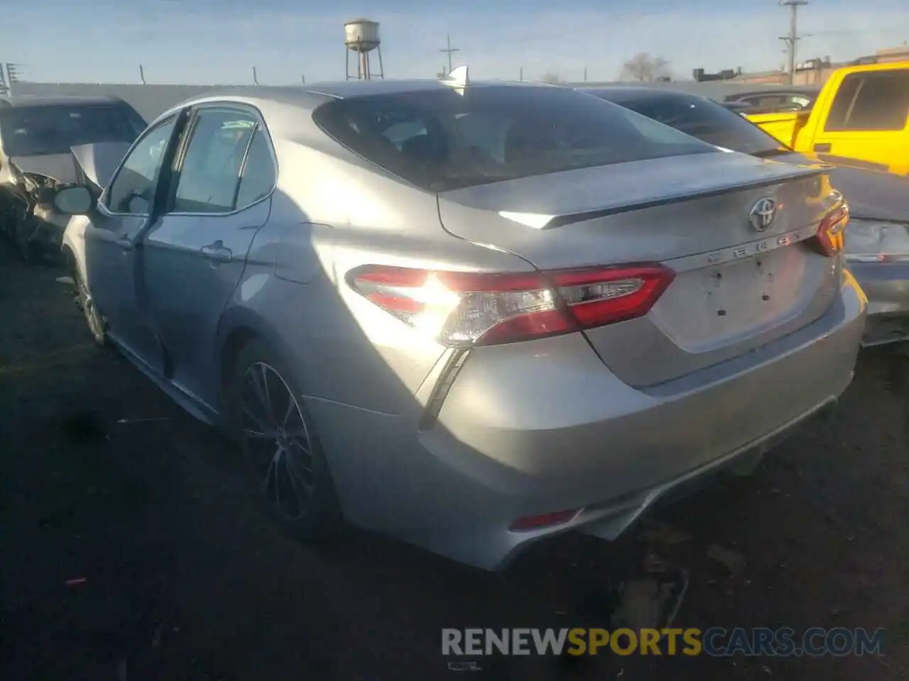 3 Photograph of a damaged car 4T1G11AK5LU359077 TOYOTA CAMRY 2020