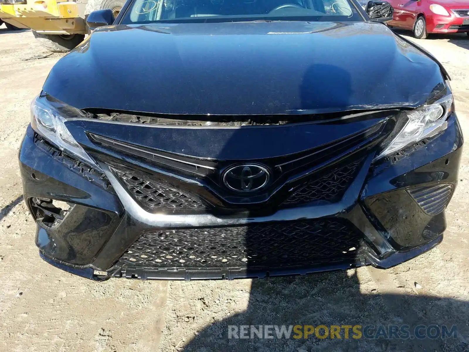 9 Photograph of a damaged car 4T1G11AK5LU359287 TOYOTA CAMRY 2020